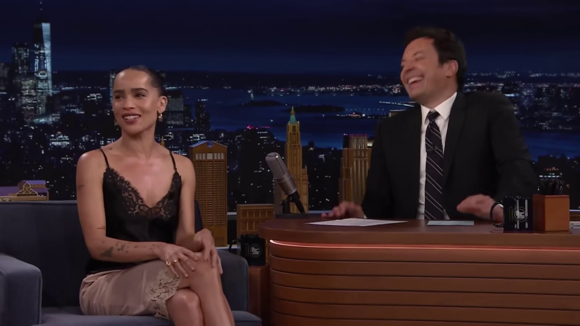 Zoë Kravitz opens up about dad Lenny's viral workout video