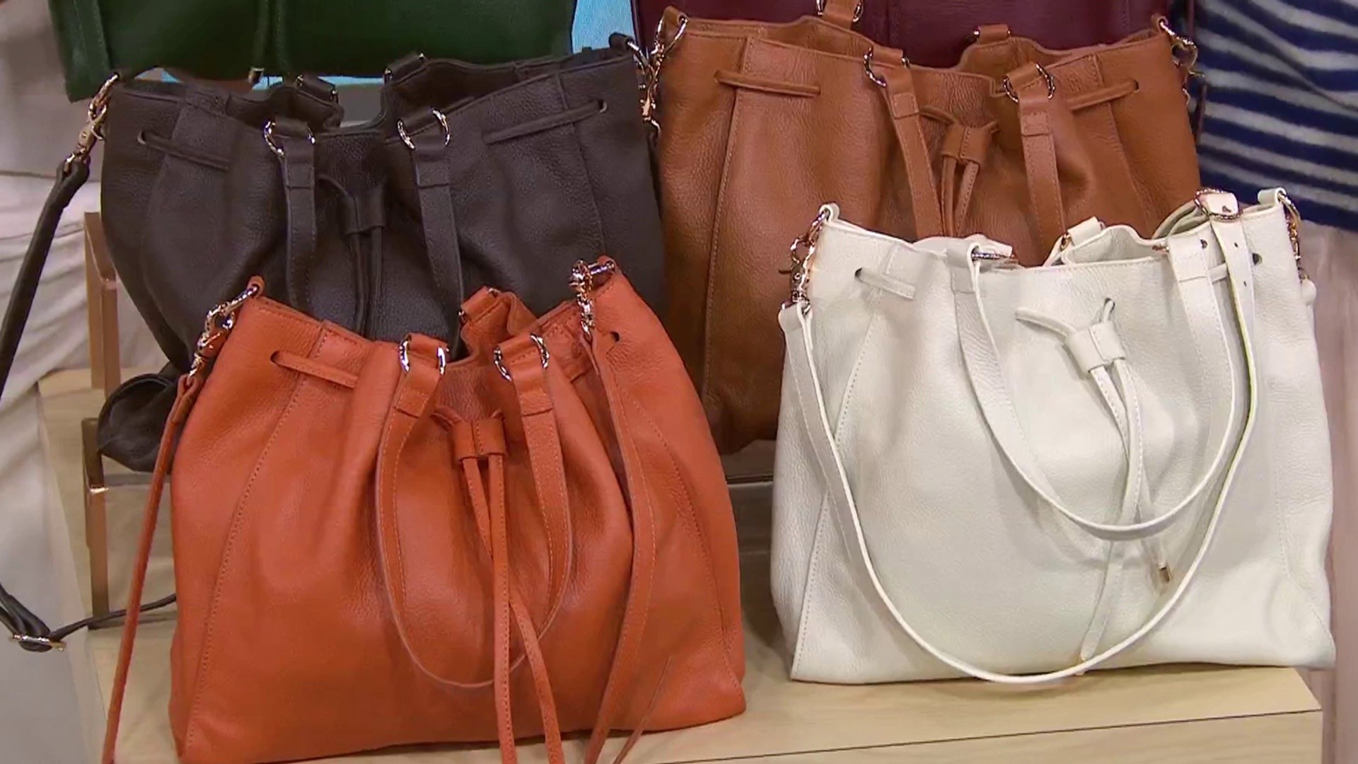 Purse deals and steals online