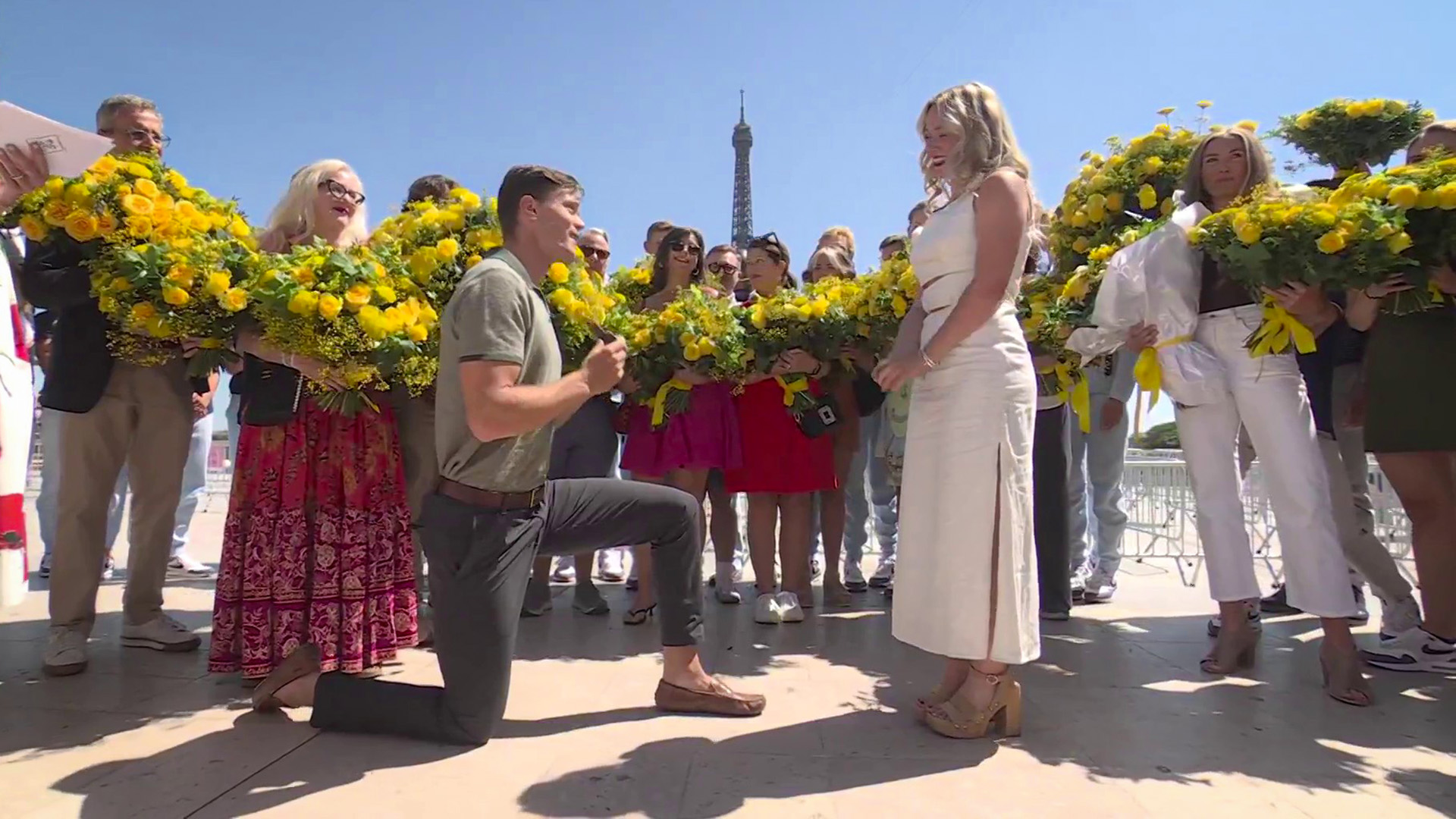 US Olympic rower Justin Best proposes to girlfriend live on TODAY!