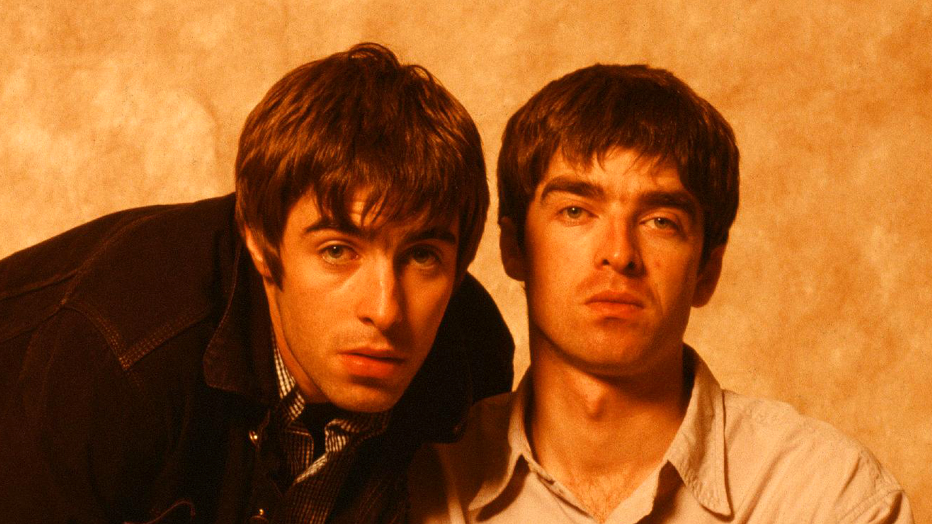 Embattled rock band Oasis announces tour 15 years after break up