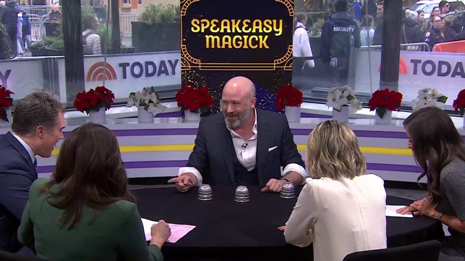 Parlor magic with a twist: Watch magician amaze TODAY anchors!