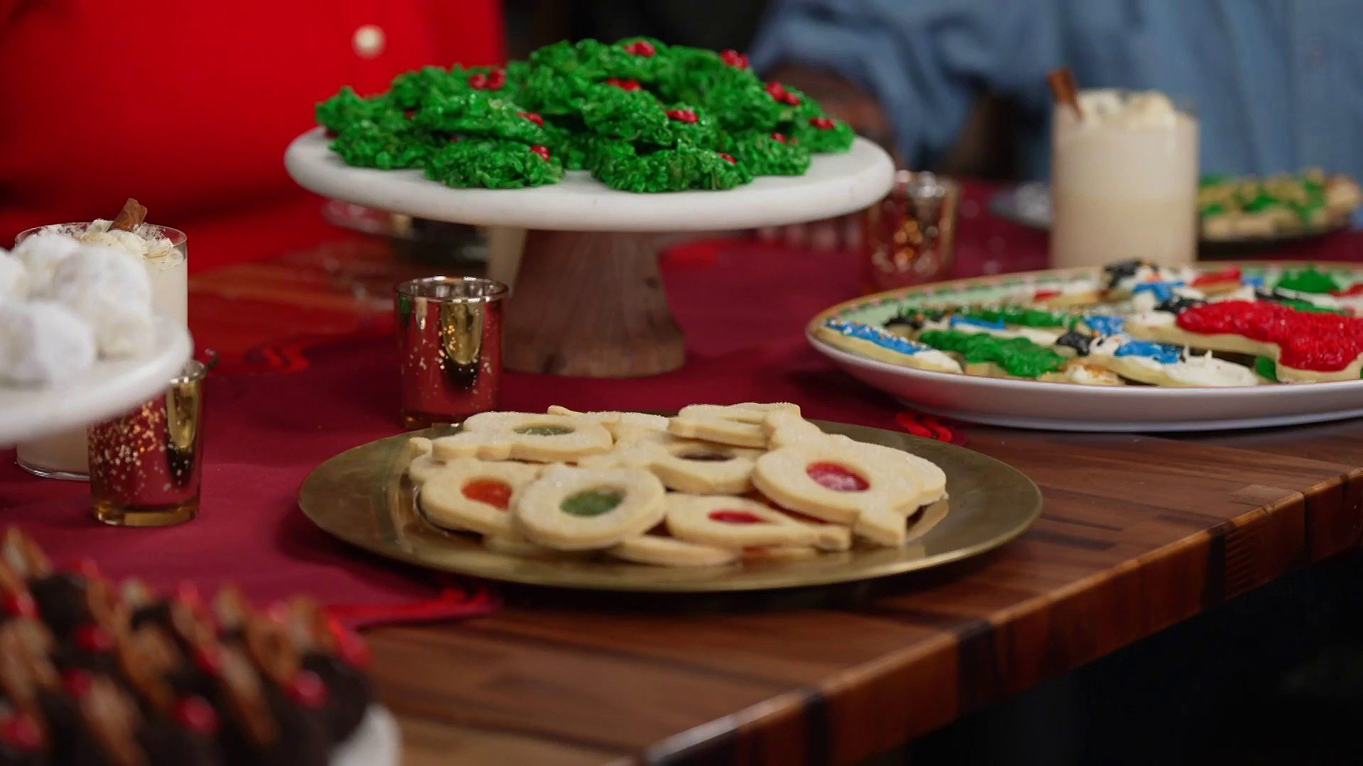 TODAY anchors share special family cookies and holiday memories