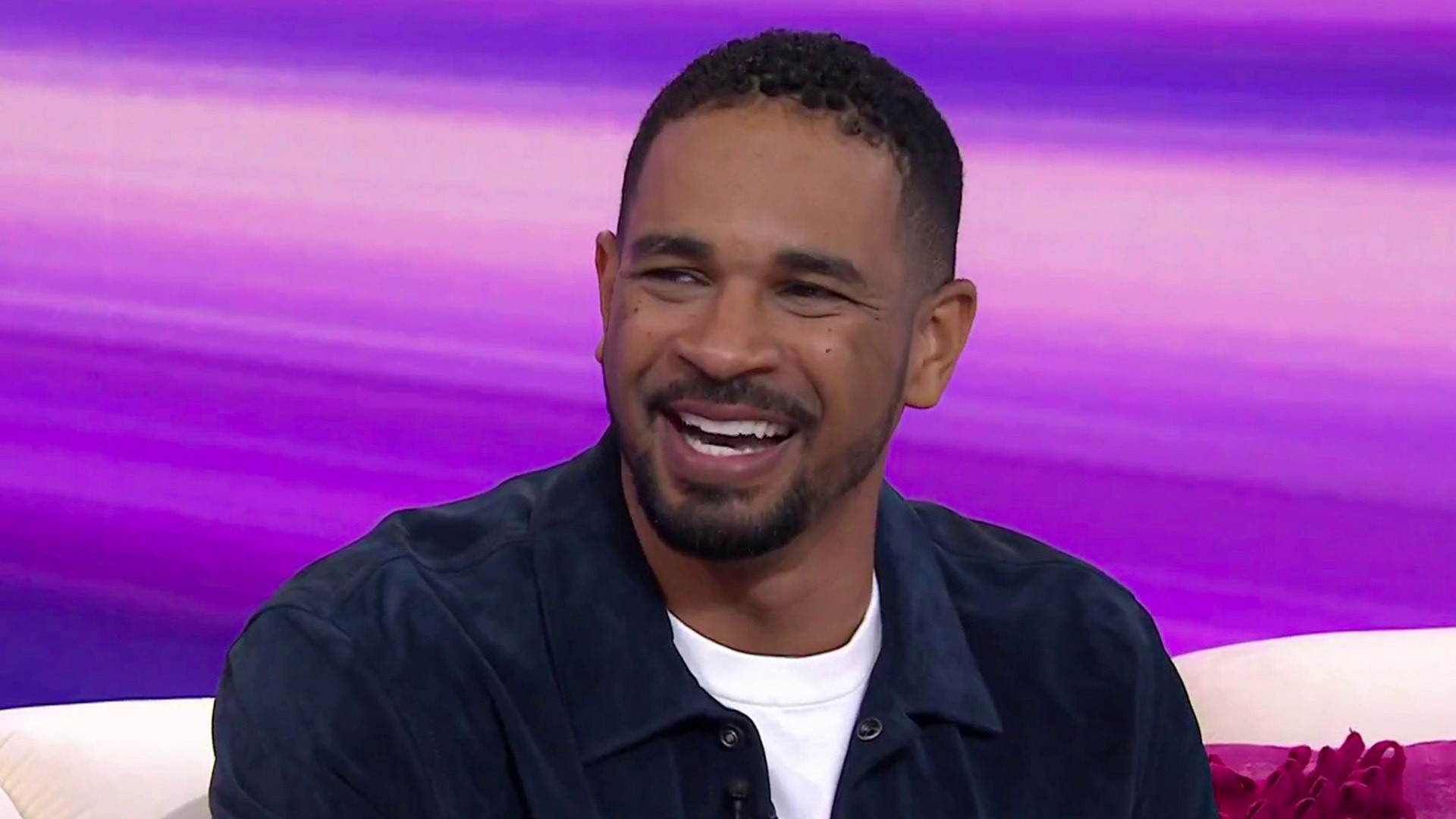 Damon Wayans Jr. talks working with his dad in 'Poppa's House'