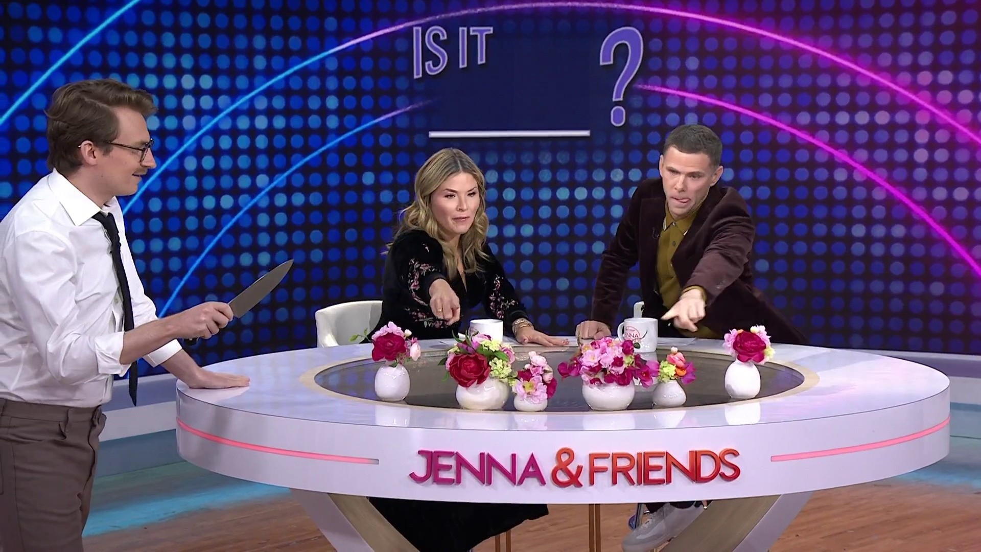 Jenna Bush Hager and Mikey Day play 'Is it Cake?' — with a twist!
