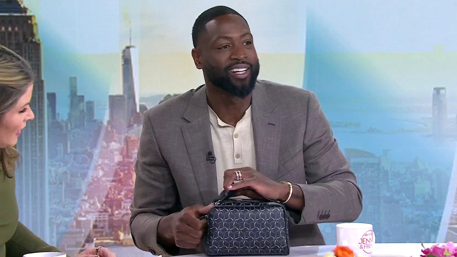 Dwyane Wade reveals what he keeps in his murse!