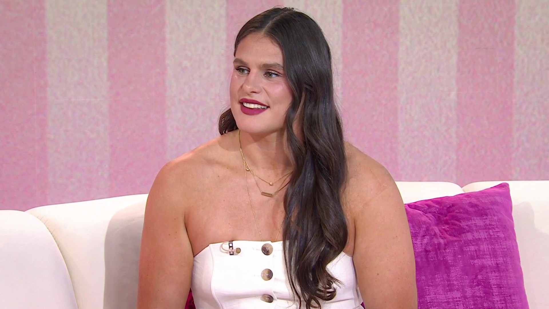 Ilona Maher on New Podcast, SI Swimsuit Cover, Sisterhood, More