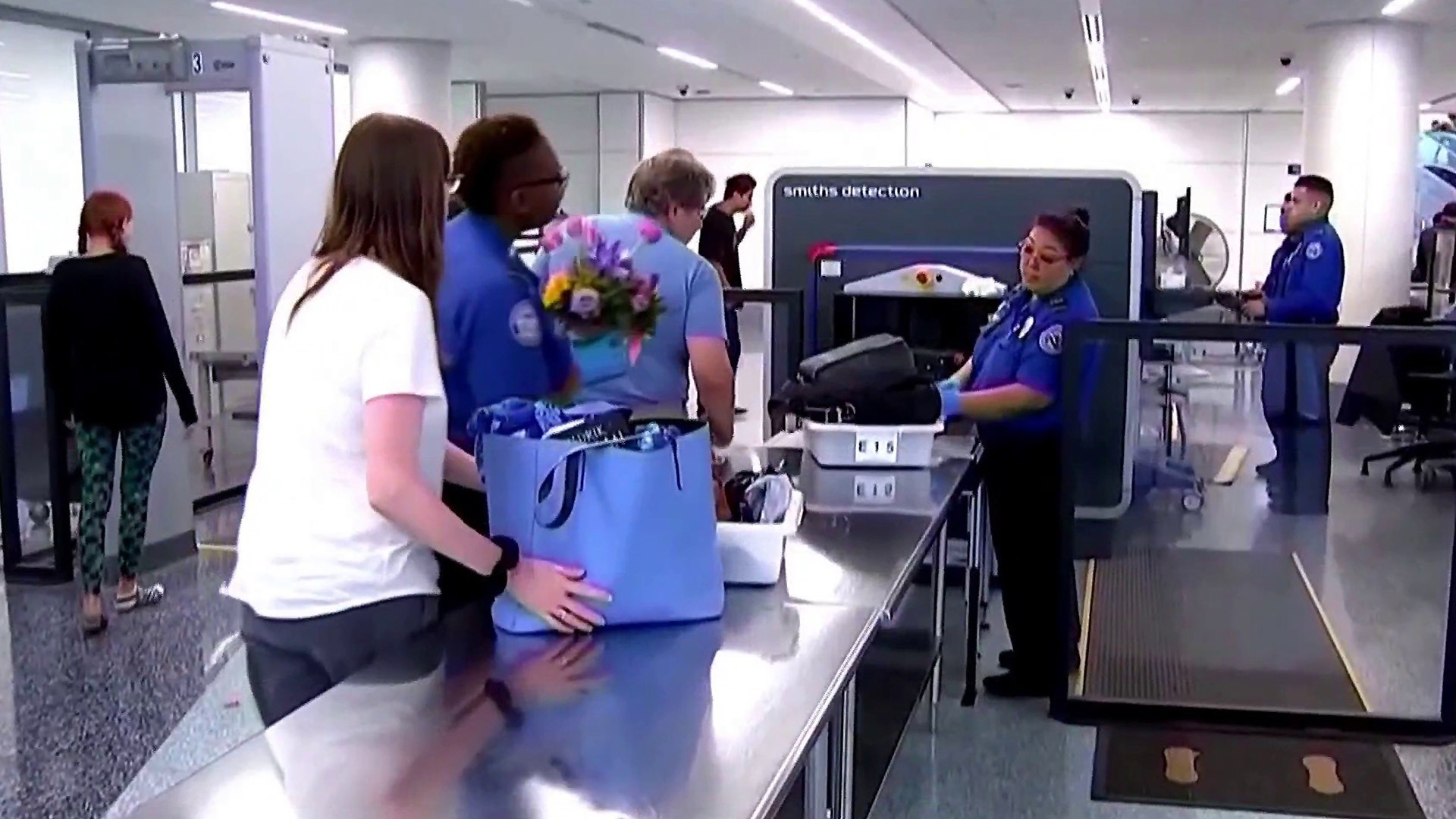 2025 Summer Travel Season to Set Records: What to Expect