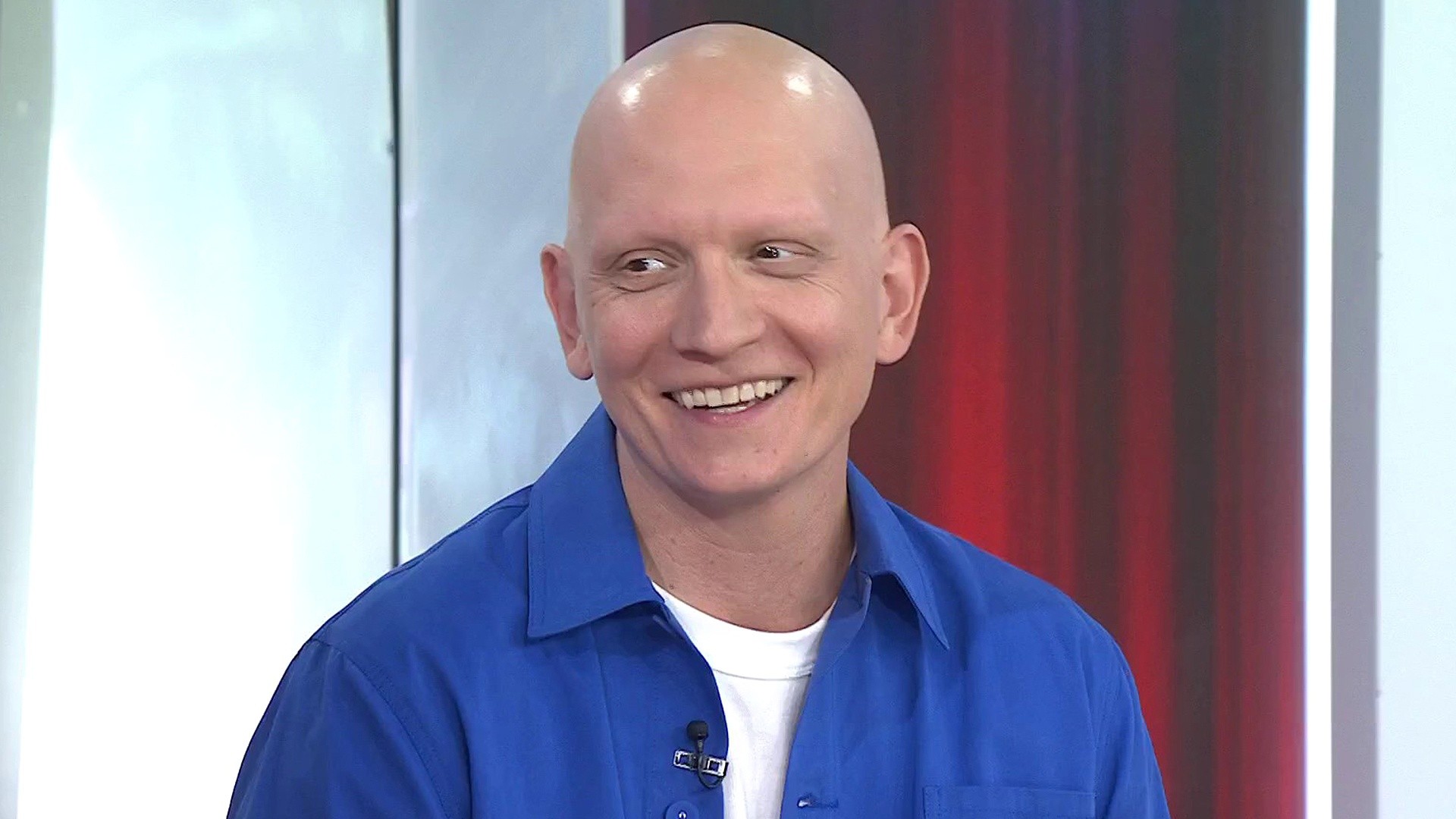 Anthony Carrigan Talks 'Superman' Role, Embracing Alopecia