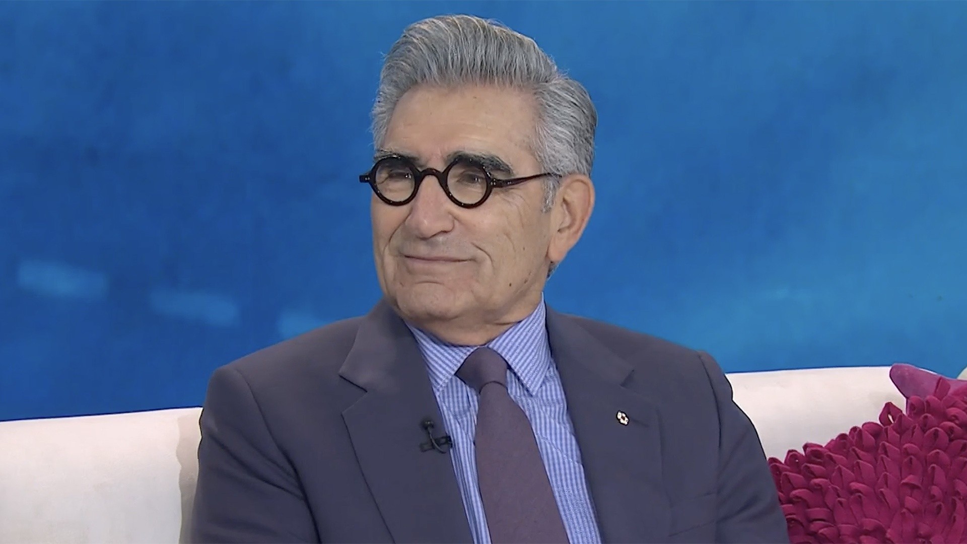 Eugene Levy on 'The Reluctant Traveler' S3, Learning From Locals