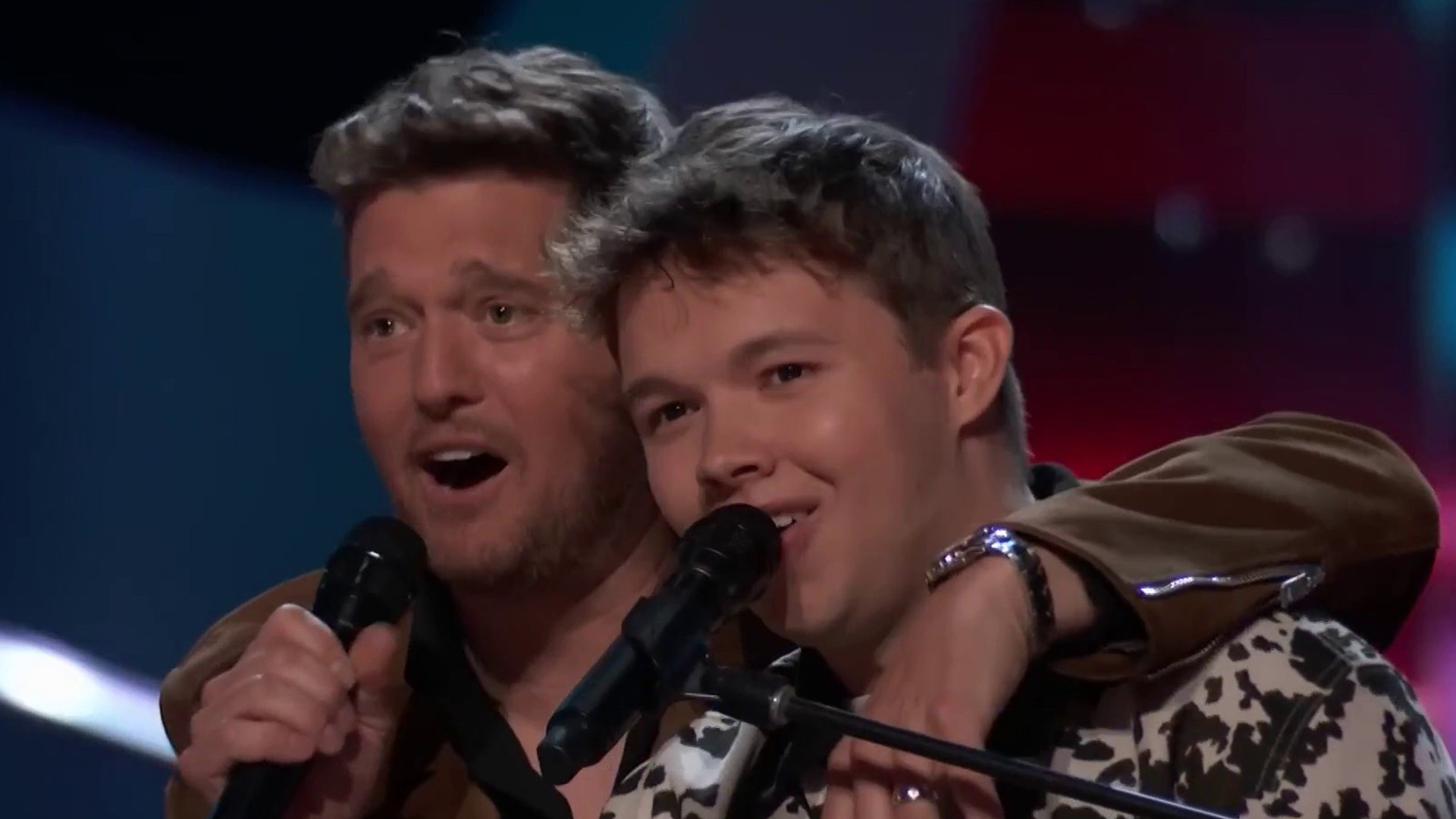 See Michael Bublé Perform Song With 'The Voice' Contestant