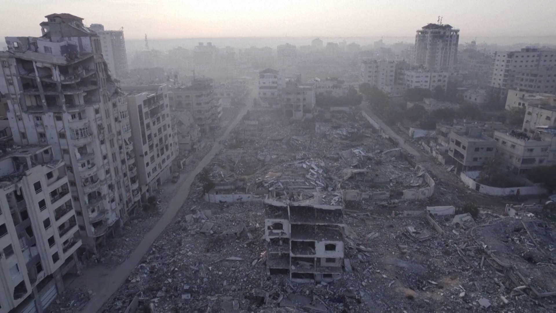 Satellite images reveal extent of destruction in the Gaza Strip