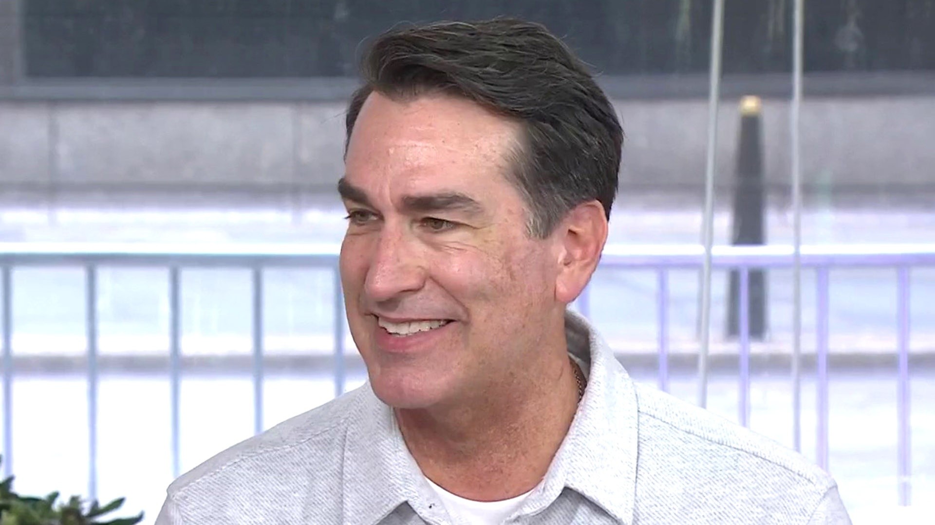 Rob Riggle on How He Balanced Military Service With Acting Jobs