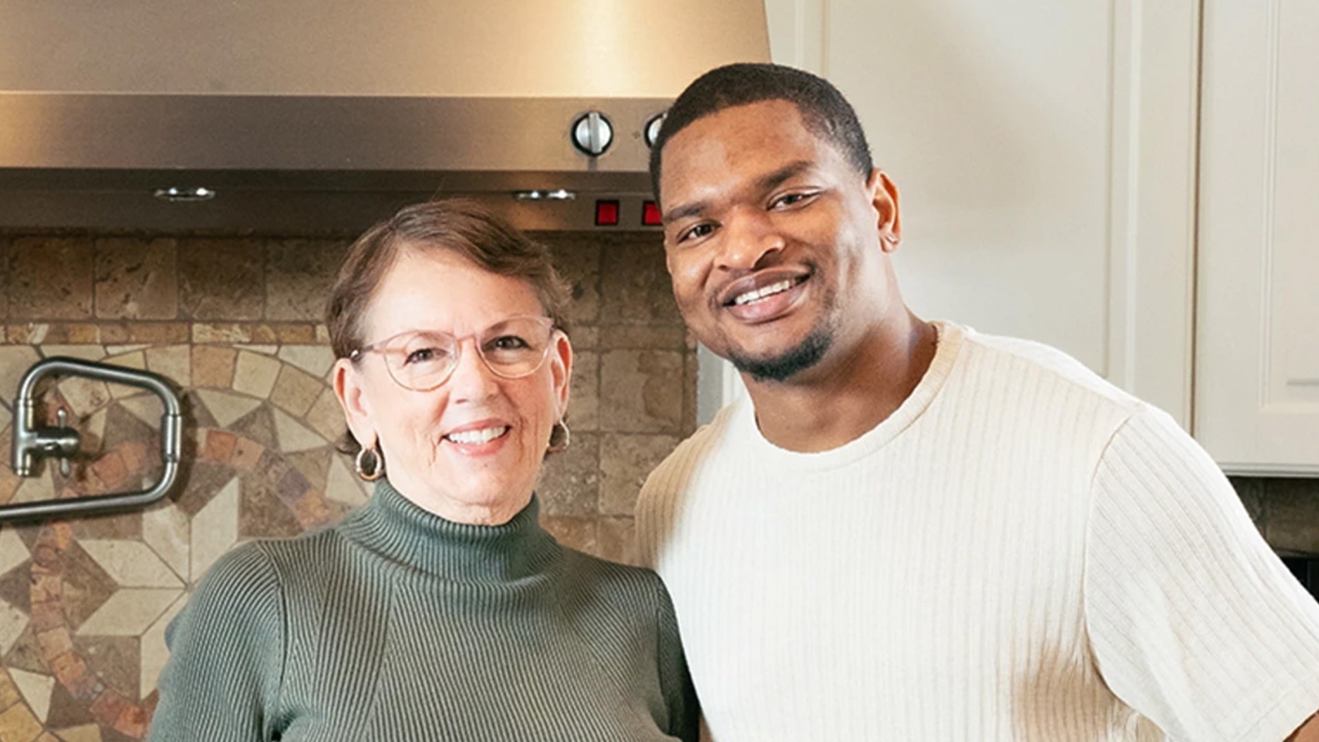 Grandma Celebrates 10 Years Since Mistaken Thanksgiving Invite