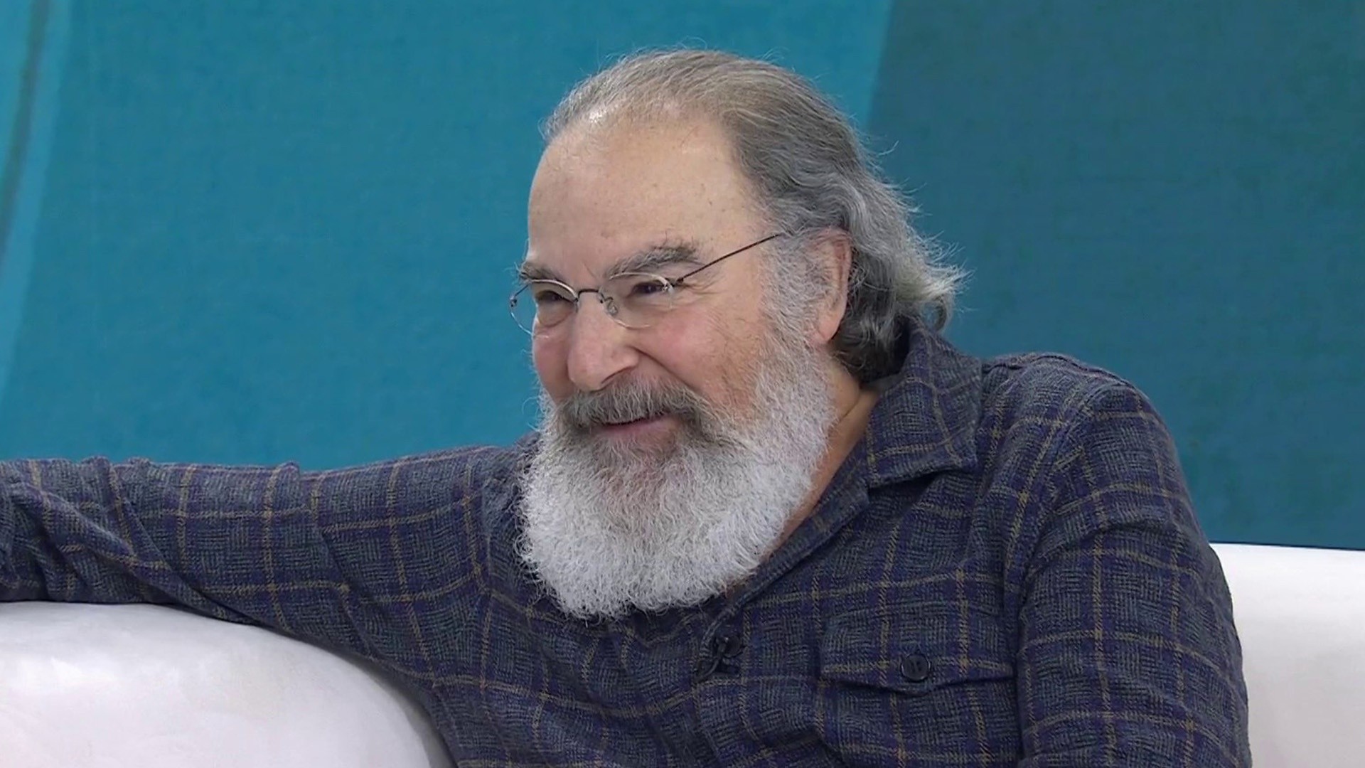 Mandy Patikin Accidentally Applied to an Assisted Living Facility