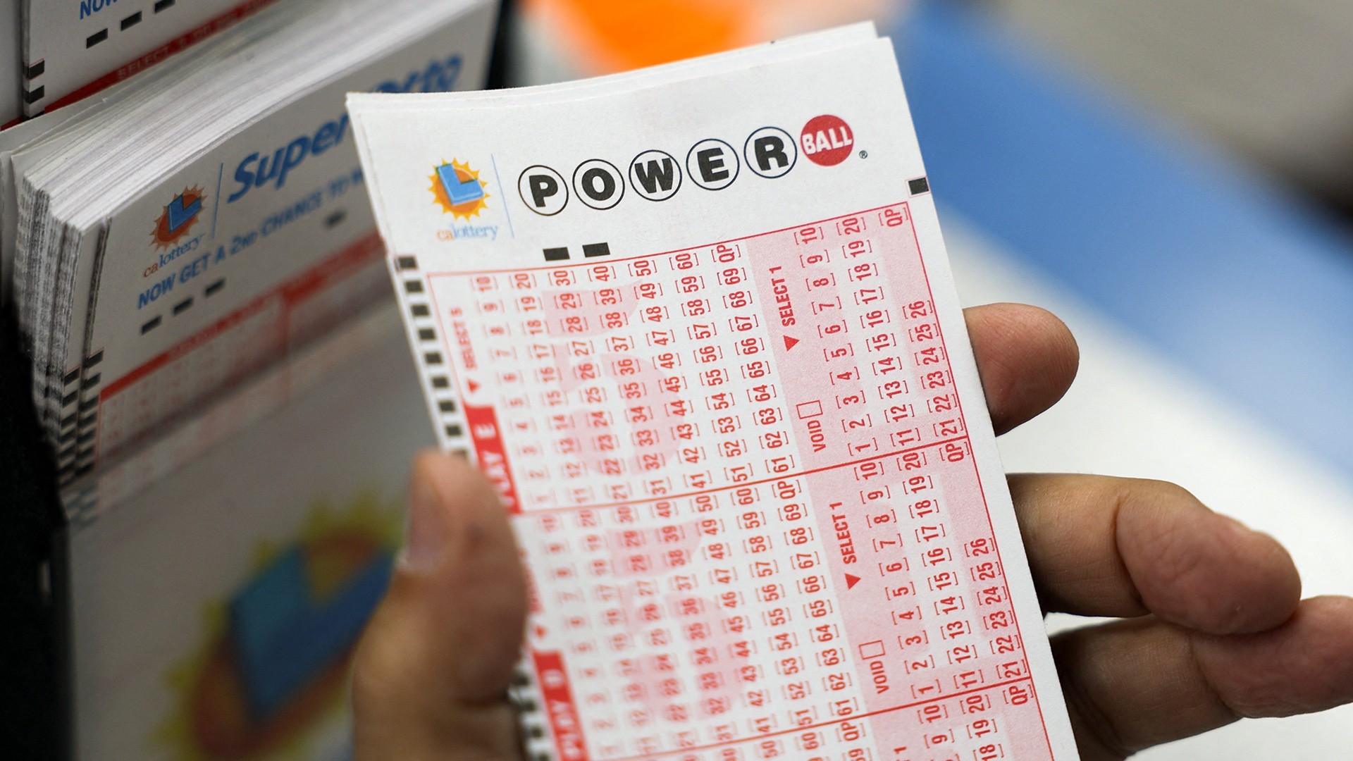 Powerball Jackpot Climbs to $1.25 Billion Ahead of the Holidays