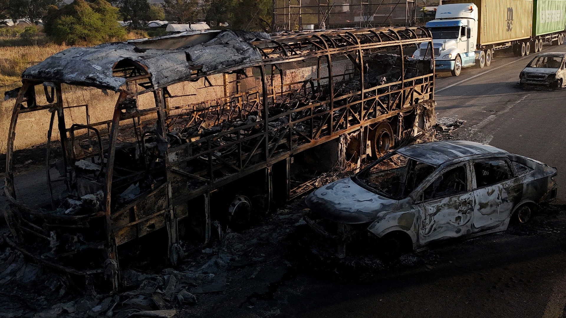 Notorious Mexican Drug Lord Killed, Igniting a Wave of Violence