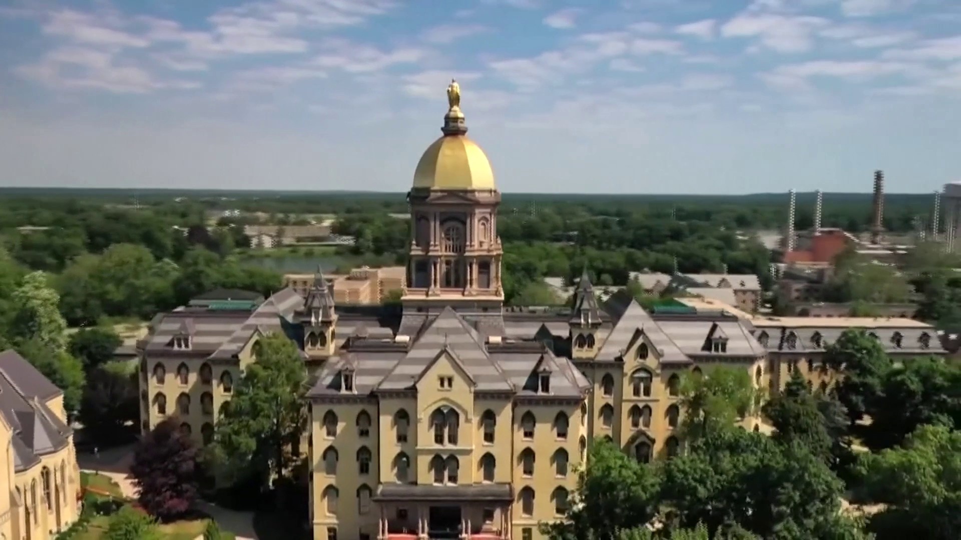 Notre Dame to Cover Tuition for Families Earning Under $150K