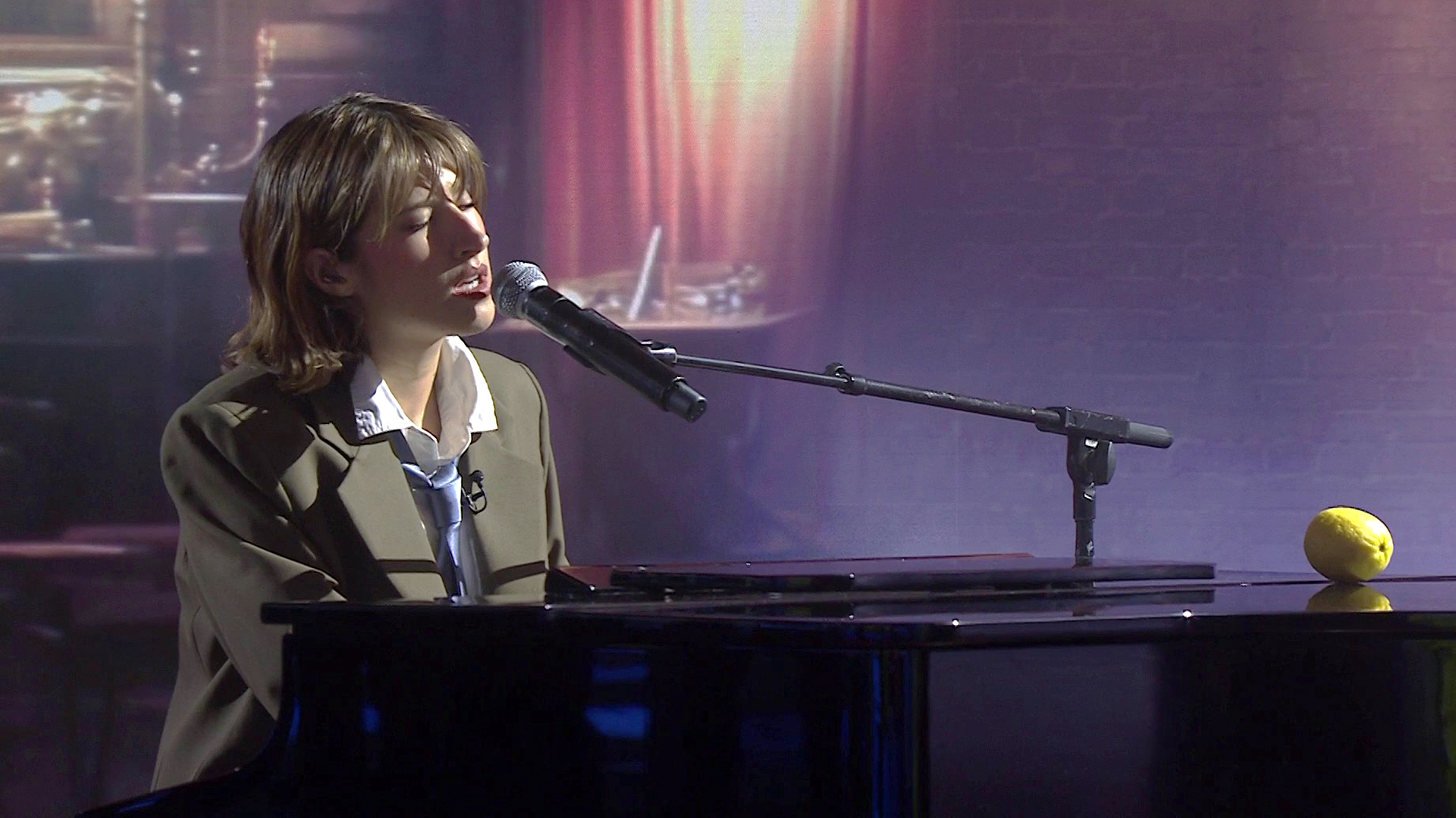 See Sophia James Perform New Song 'I Always Do' Live