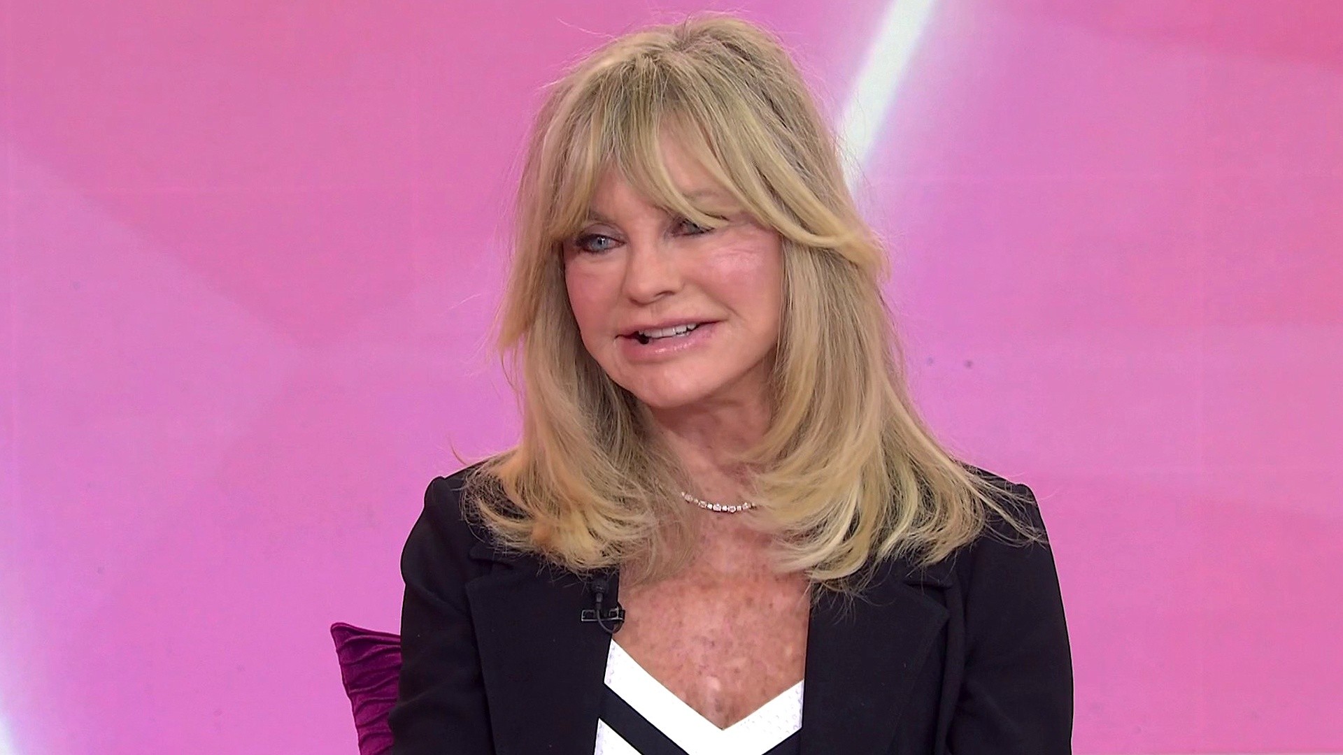 Goldie Hawn on New Children's Book, Dance Background, More