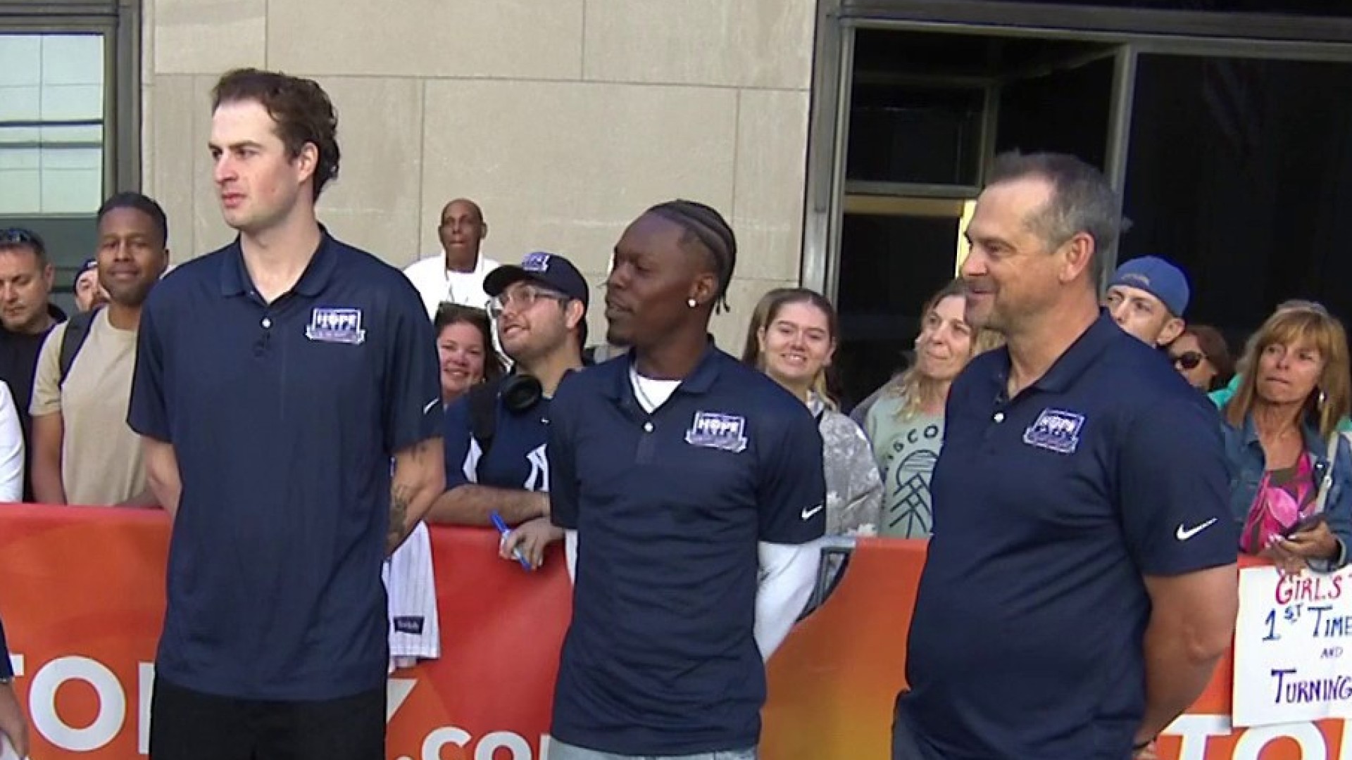 Aaron Boone, Jazz Chisholm, Cam Schlittler Talk Hope Week