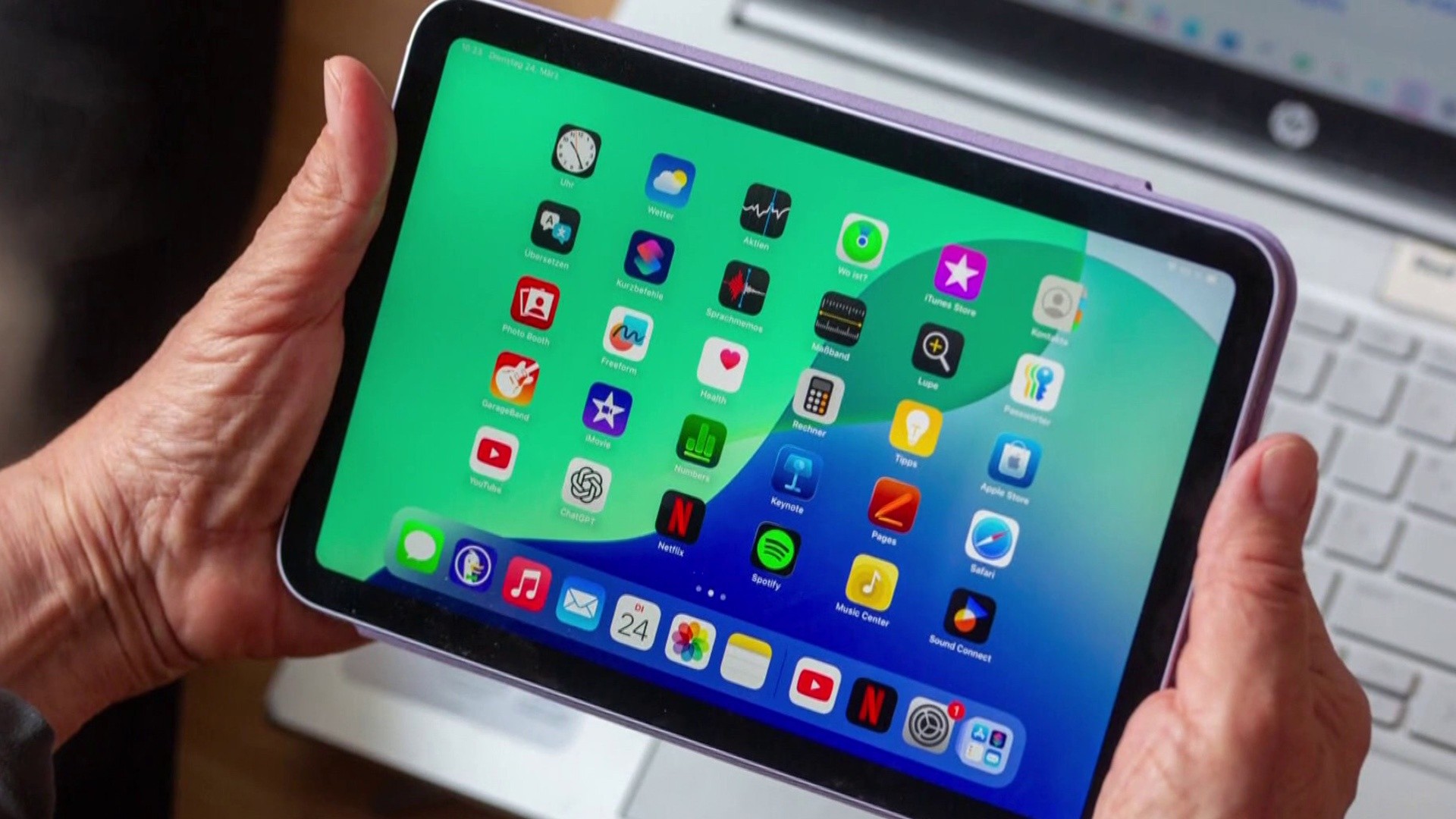 Apple Announces it is Raising Prices on MacBooks and iPads
