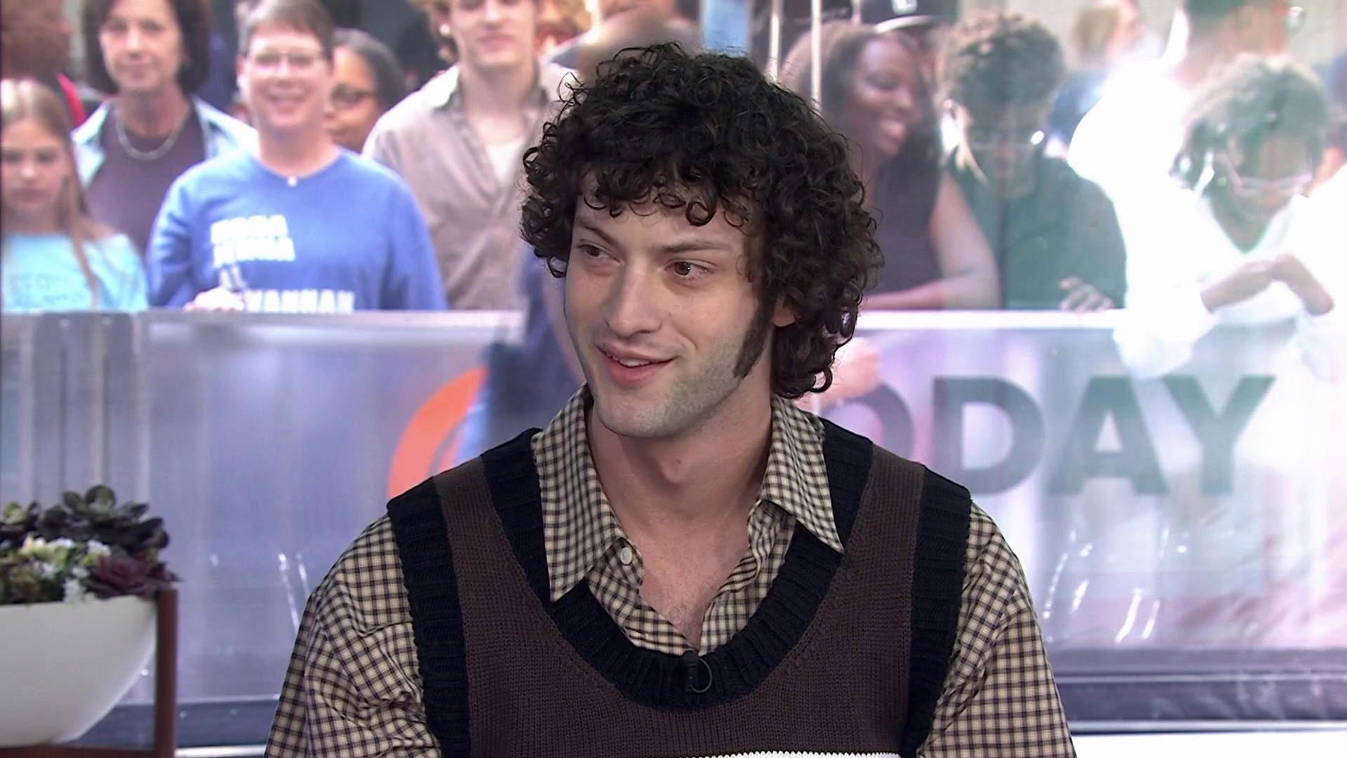 Dominic Sessa on Transforming Into Anthony Bourdain for Biopic