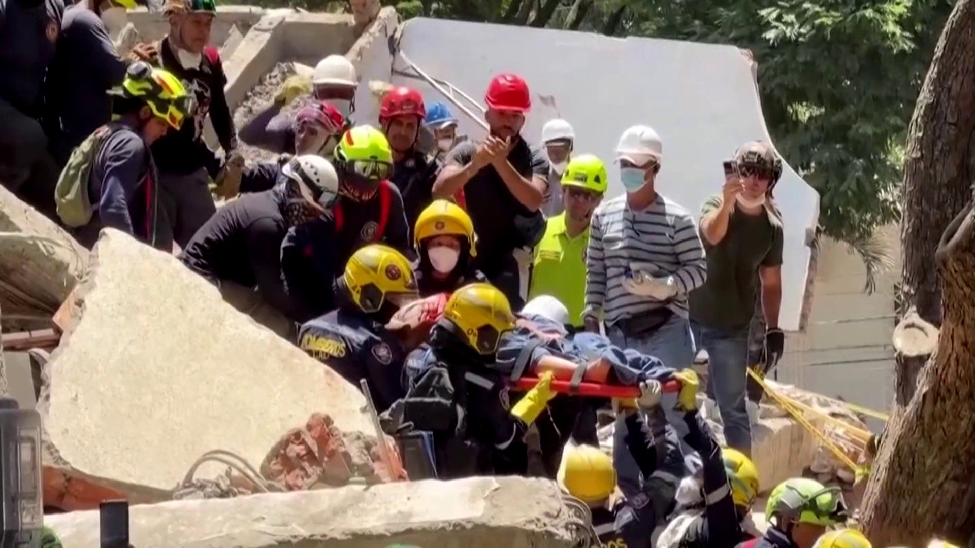 Woman Saved After 16 Hours Under Colombia Earthquake Debris