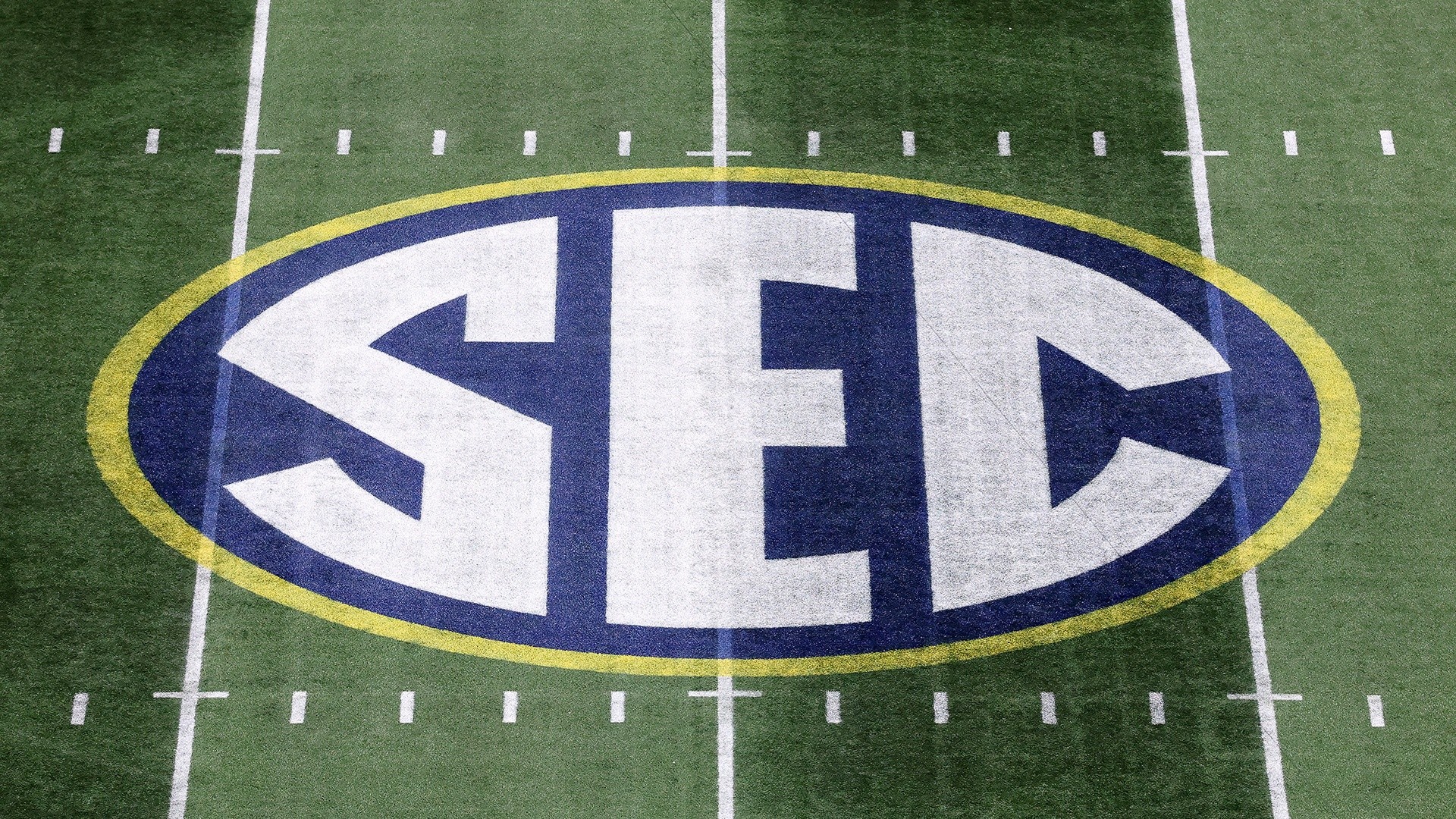 SEC Bans Pro Athletes From Returning to College Teams