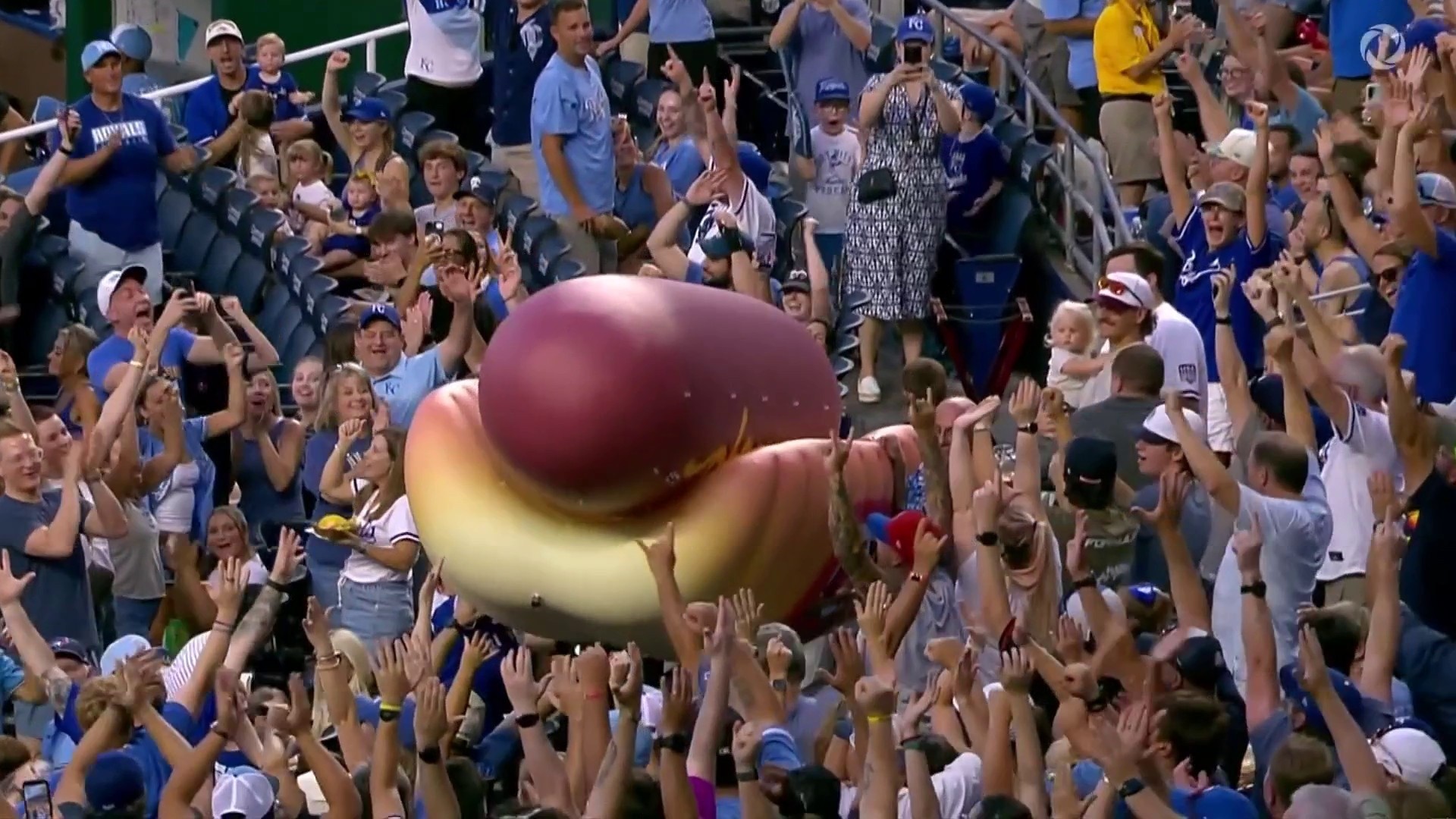 Baseball Fans Beat Inflatable Hot Dog Challenge to Win Free Food