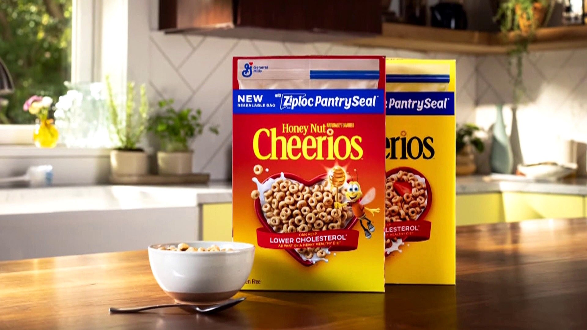 General Mills Announces Sealable Ziploc Bags for Cheerios