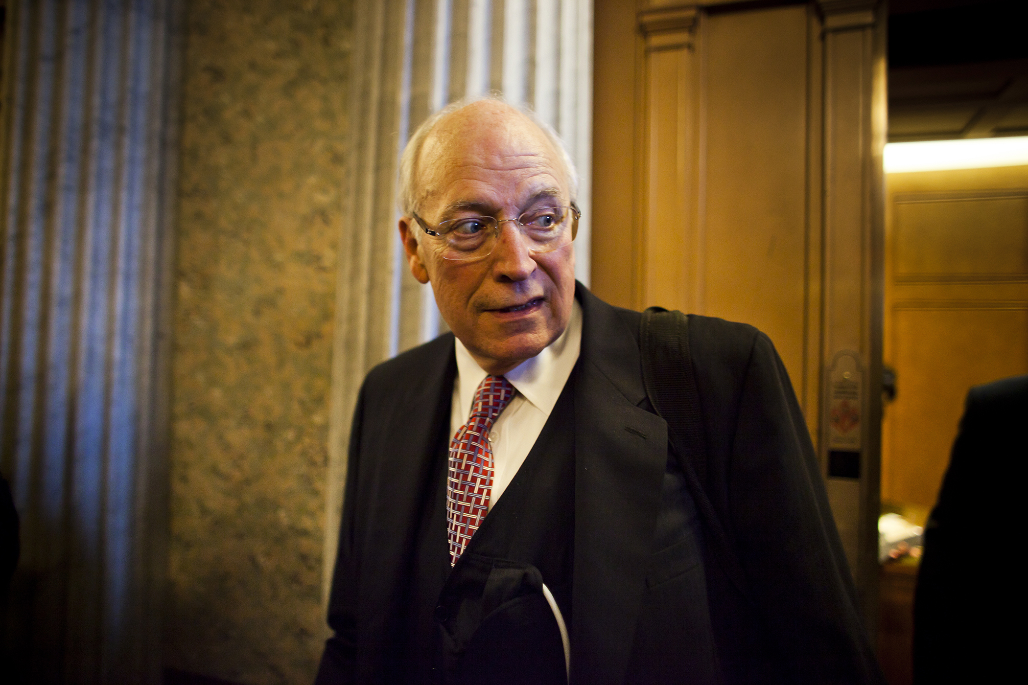 On gay marriage sibling spat, Dick Cheney sides with