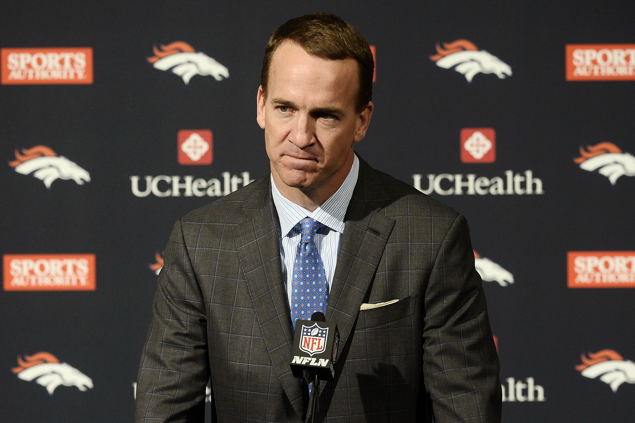 Armour: Peyton Manning's future: Pain and suffering