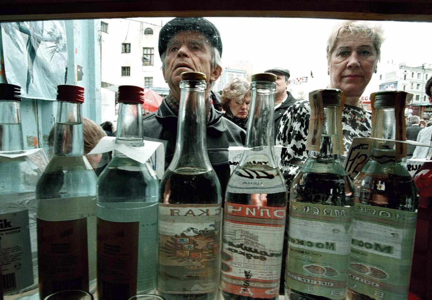 Пьяница 9 букв. Советское пьянство. Советские алкогольные напитки.