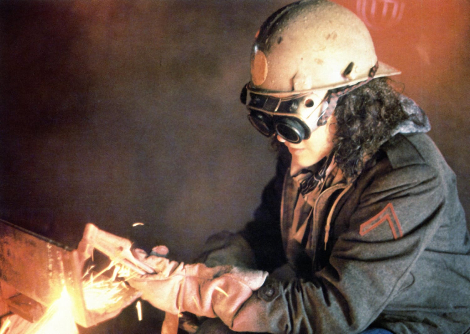 Hey Women Want A Hot Career Become A Welder