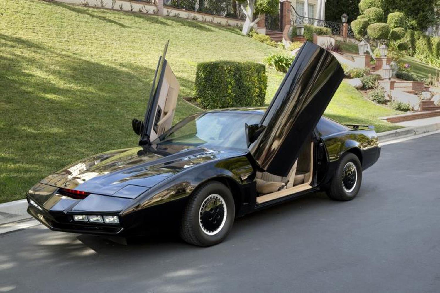 Hasselhoff Auctions Replica of 'Knight Rider' Car.