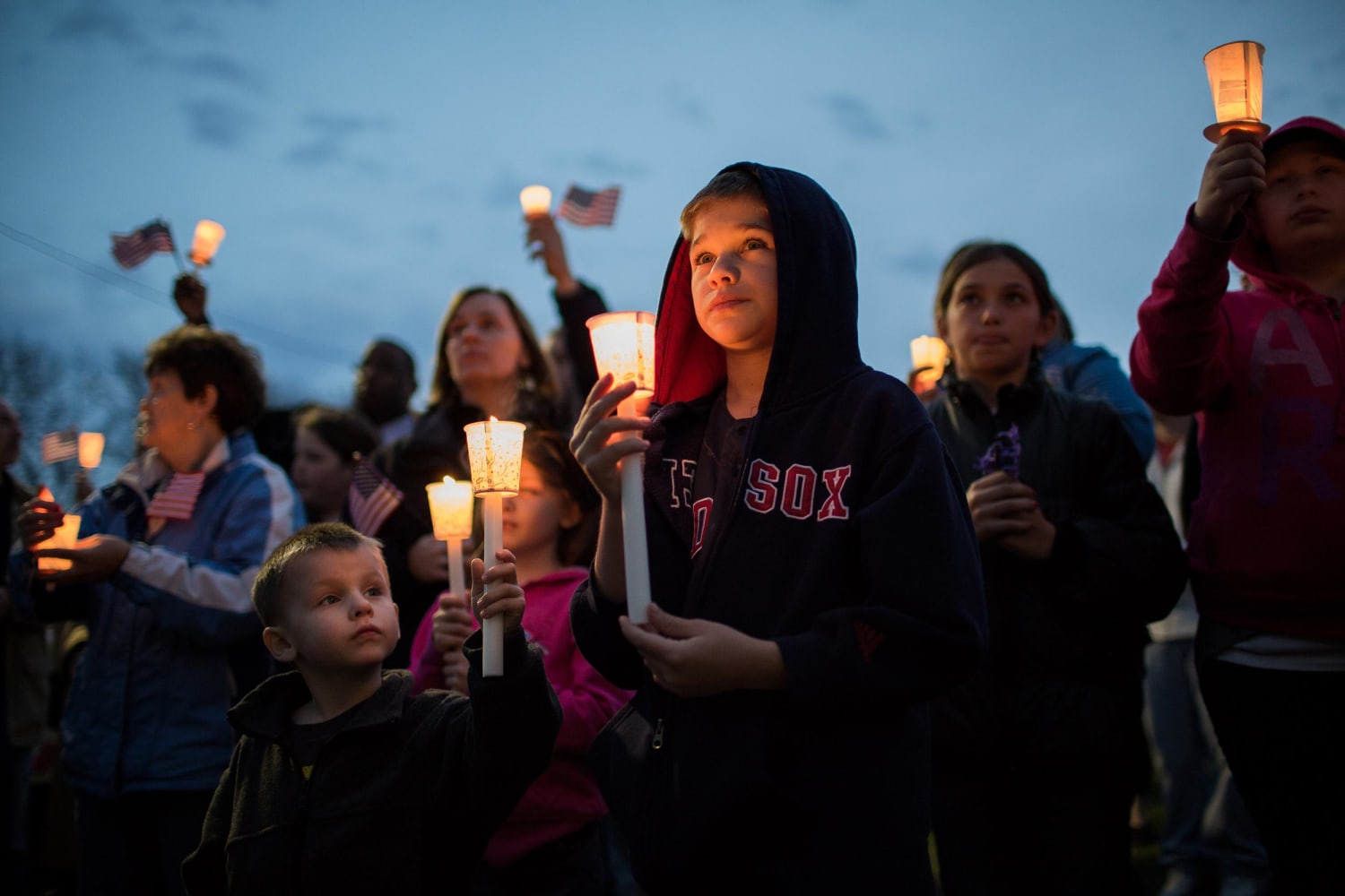 Red Sox honor Boston Marathon bombing victims at Fenway Park – New