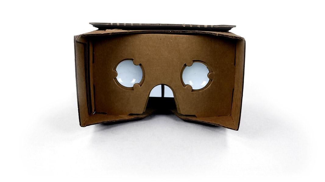 Stå på ski Godkendelse petroleum Forget Oculus Rift. Google releases cardboard VR glasses