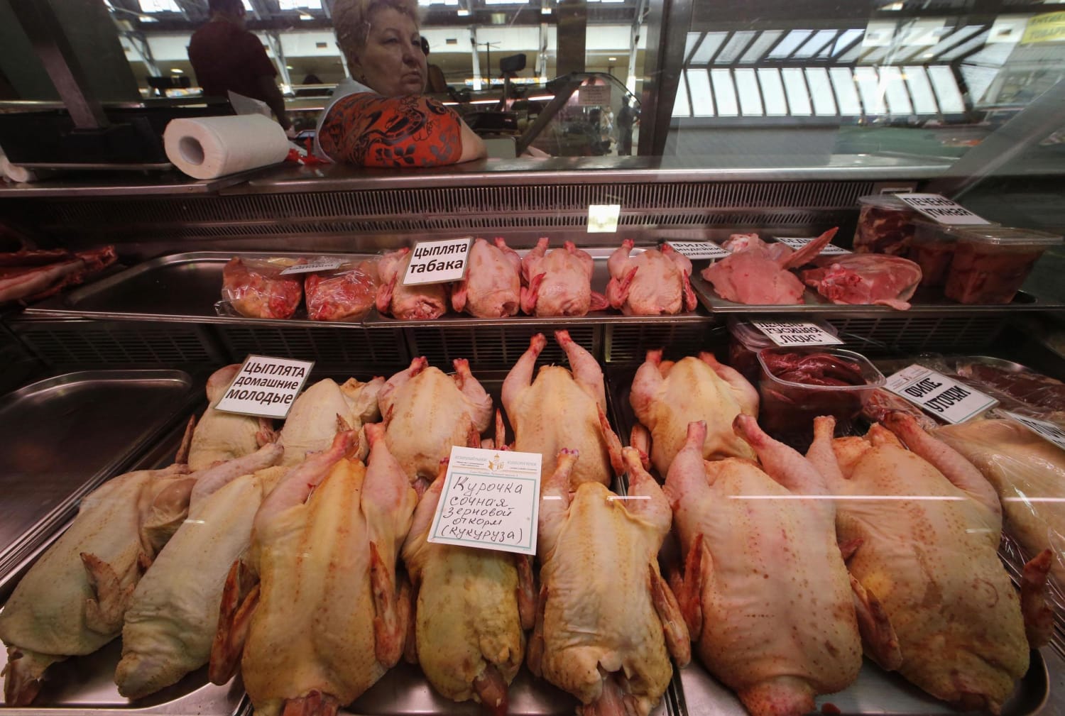 На рынке мяса птицы в стране. Рынок мяса птицы.