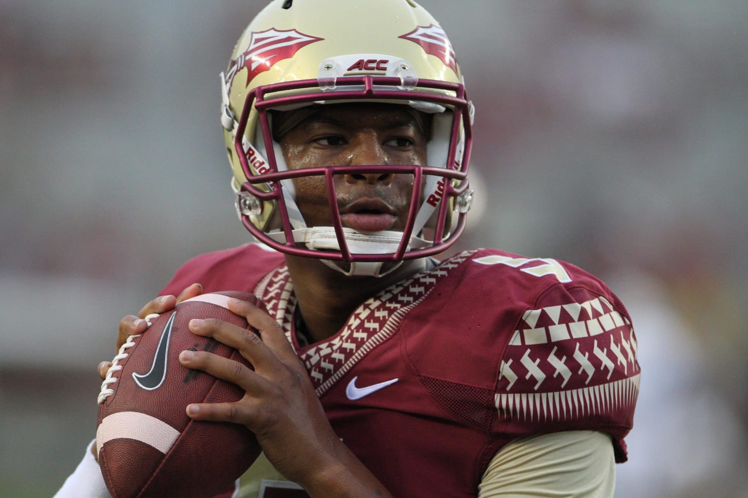 Florida State suspends Jameis Winston for first half vs. Clemson