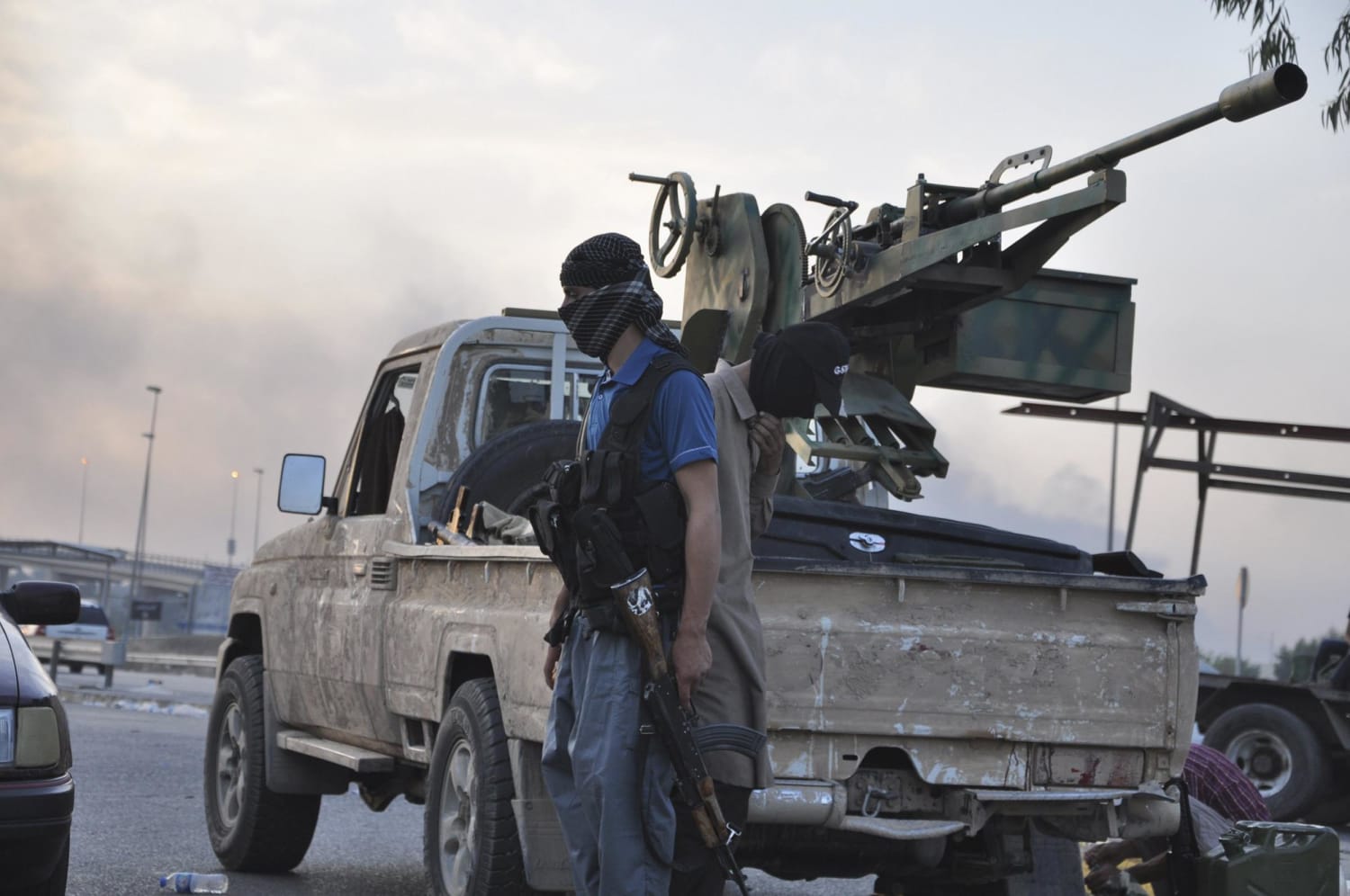 Фото авто террористов. Toyota Hilux Isis. Тойота ИГИЛ Isis.