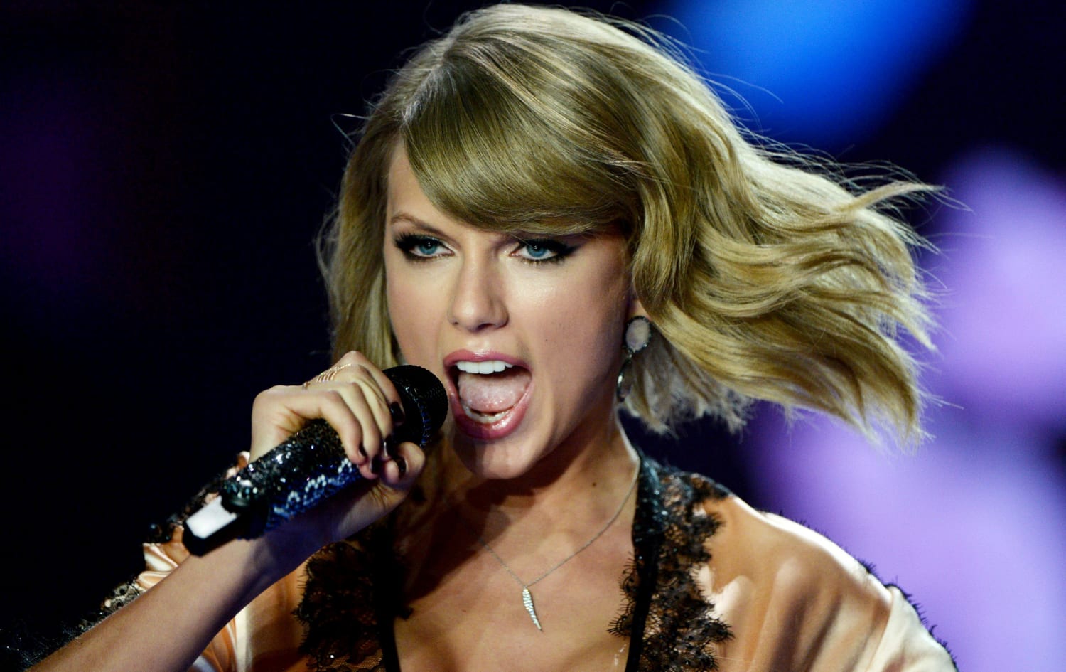 Музыка певицы популярные. Тейлор Свифт. Taylor Swift 2014. Тейлор Свифт Певцы и певицы США. Тейлор Свифт фото 2023.