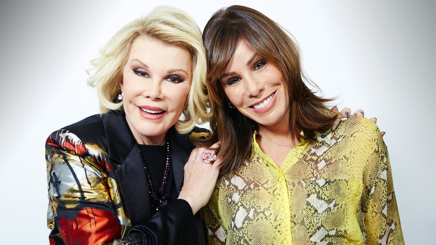 Family of Joan Rivers reaches settlement with clinic