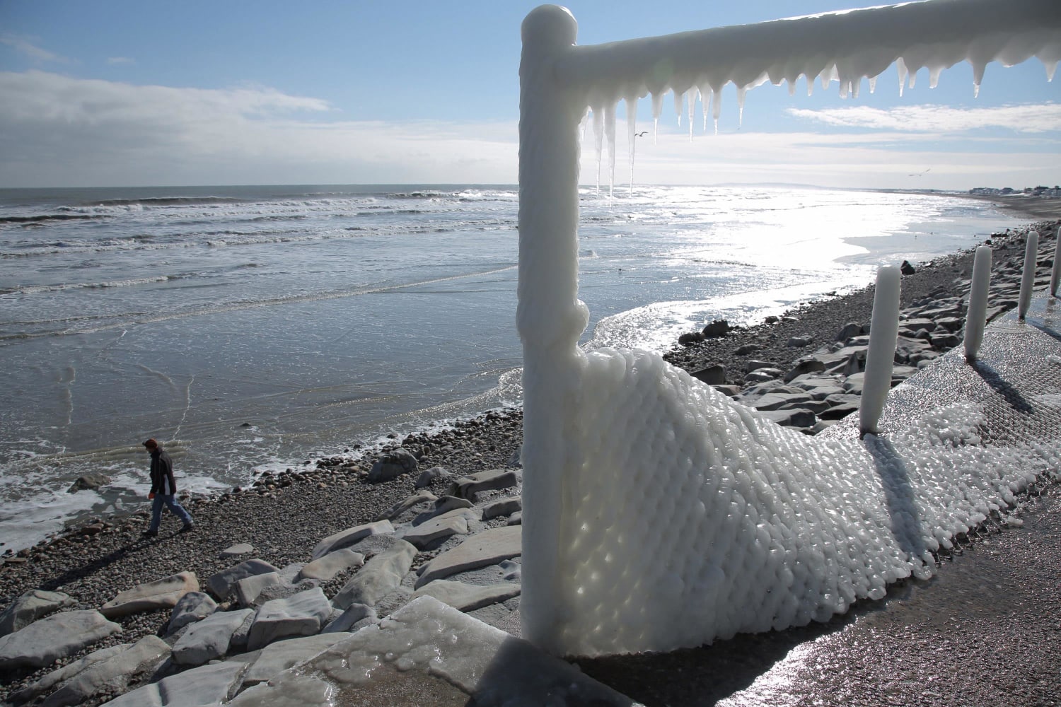 ss-150128-blizzard-marshfield-