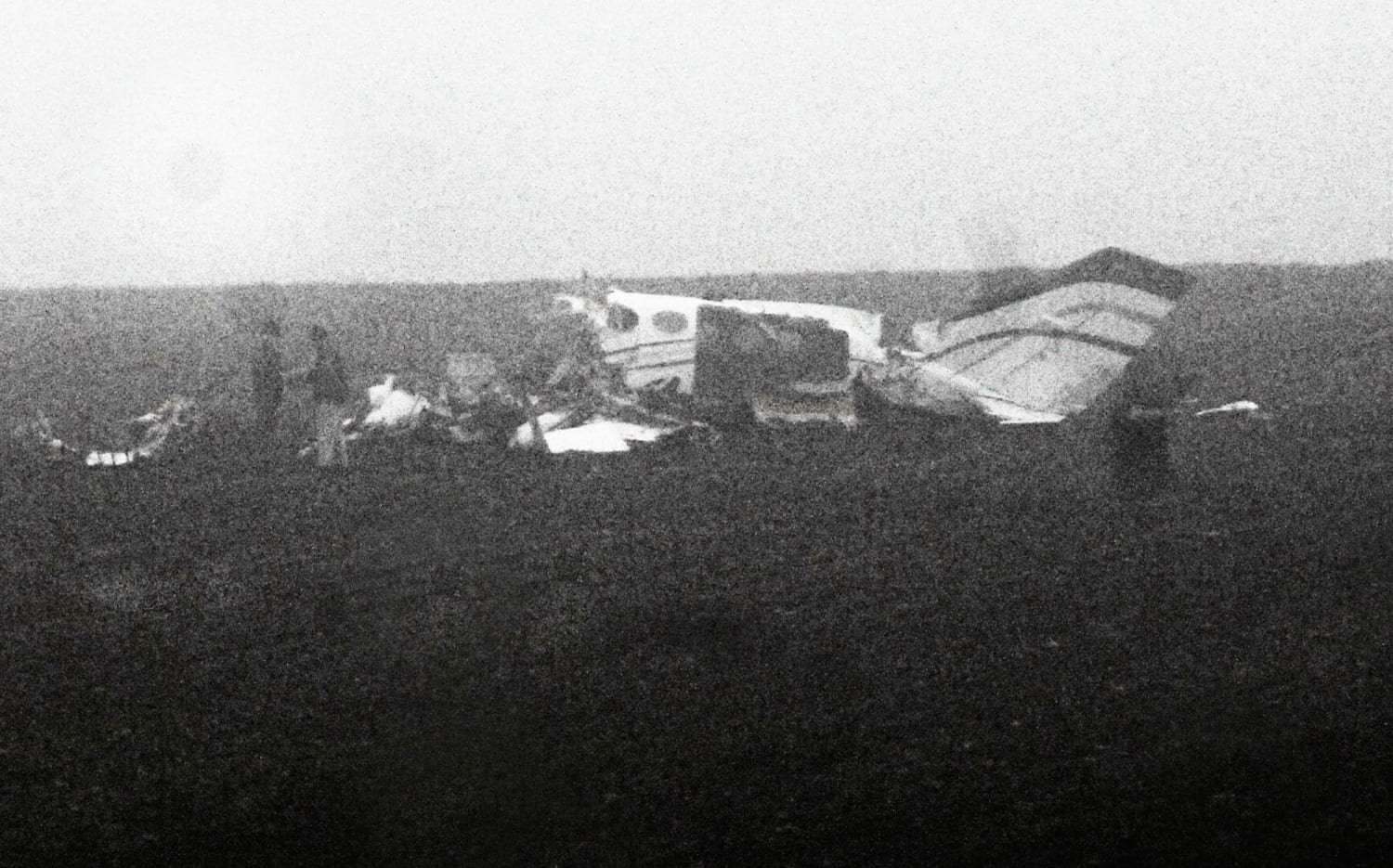 К чему снится самолет взорвался. Светлогорск детский сад катастрофа 1972. Катастрофа АН-24 В Светлогорске. Катастрофа АН-24 В Светлогорске фото. Военный самолёт упал на детский сад в 1972 году.