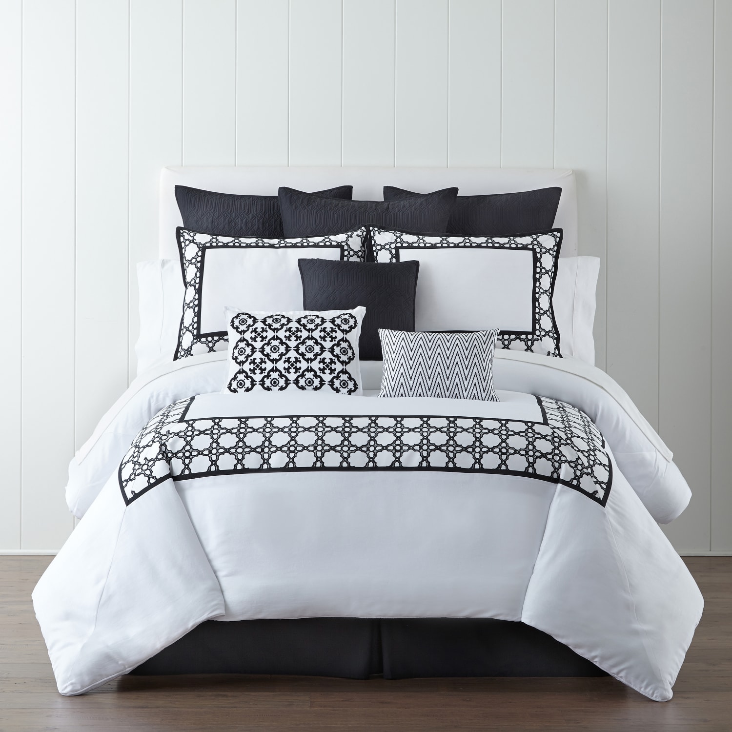 Eva Longoria at JCPenney: New Affordable Bath + Bedding Collections