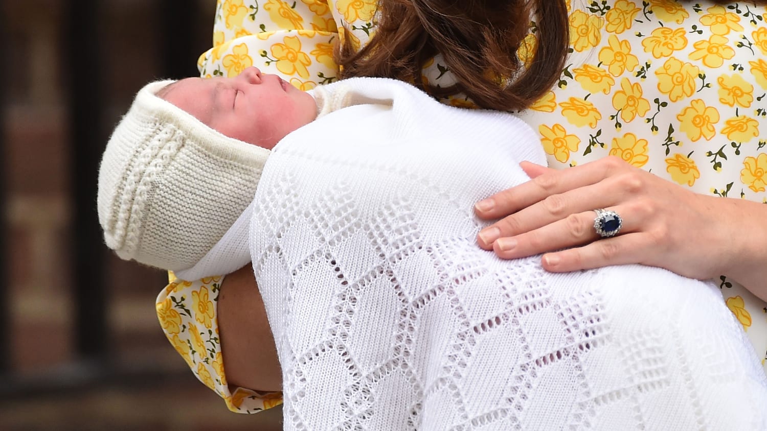 Royal Baby: World Waits for Will and Kate to Name Newborn Princess