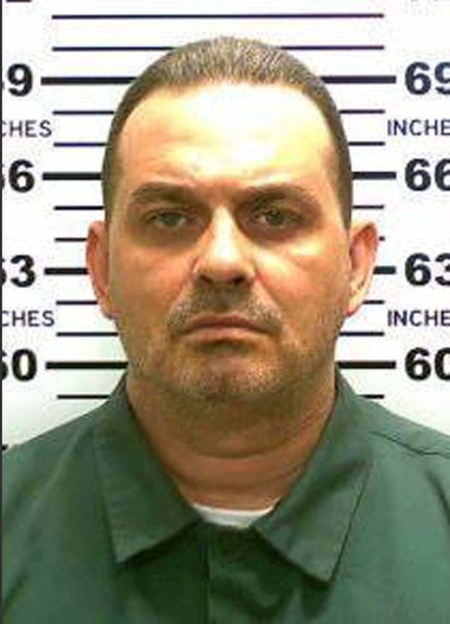 Richard Matt and David Sweat, Convicted Murderers Who Escaped Prison, Have  Grisly Past