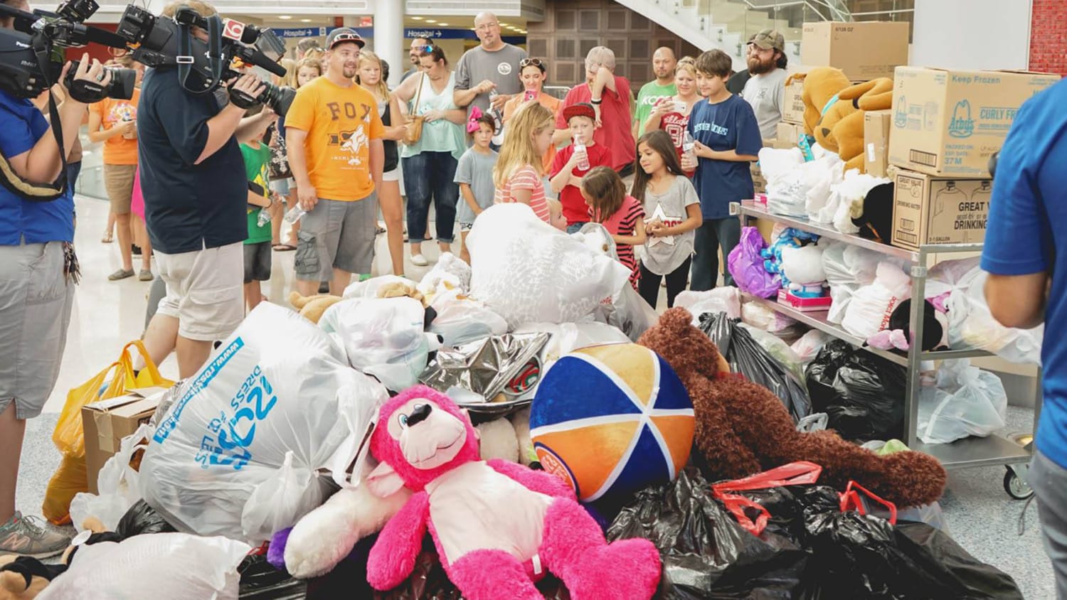 donating stuffed animals to hospitals