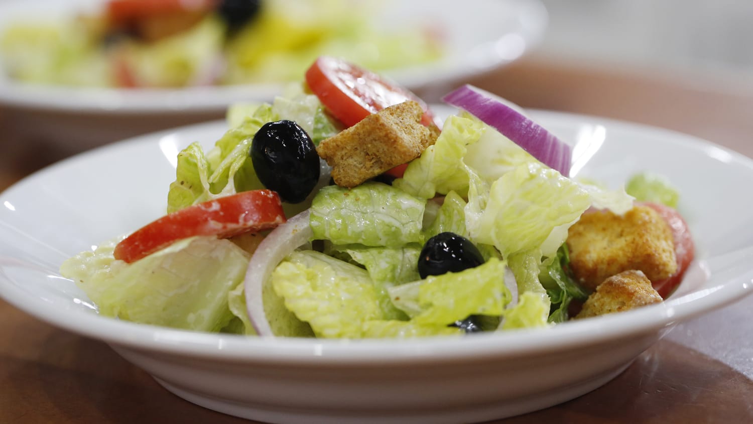 Olive Garden-Style Salad with Creamy Italian Dressing