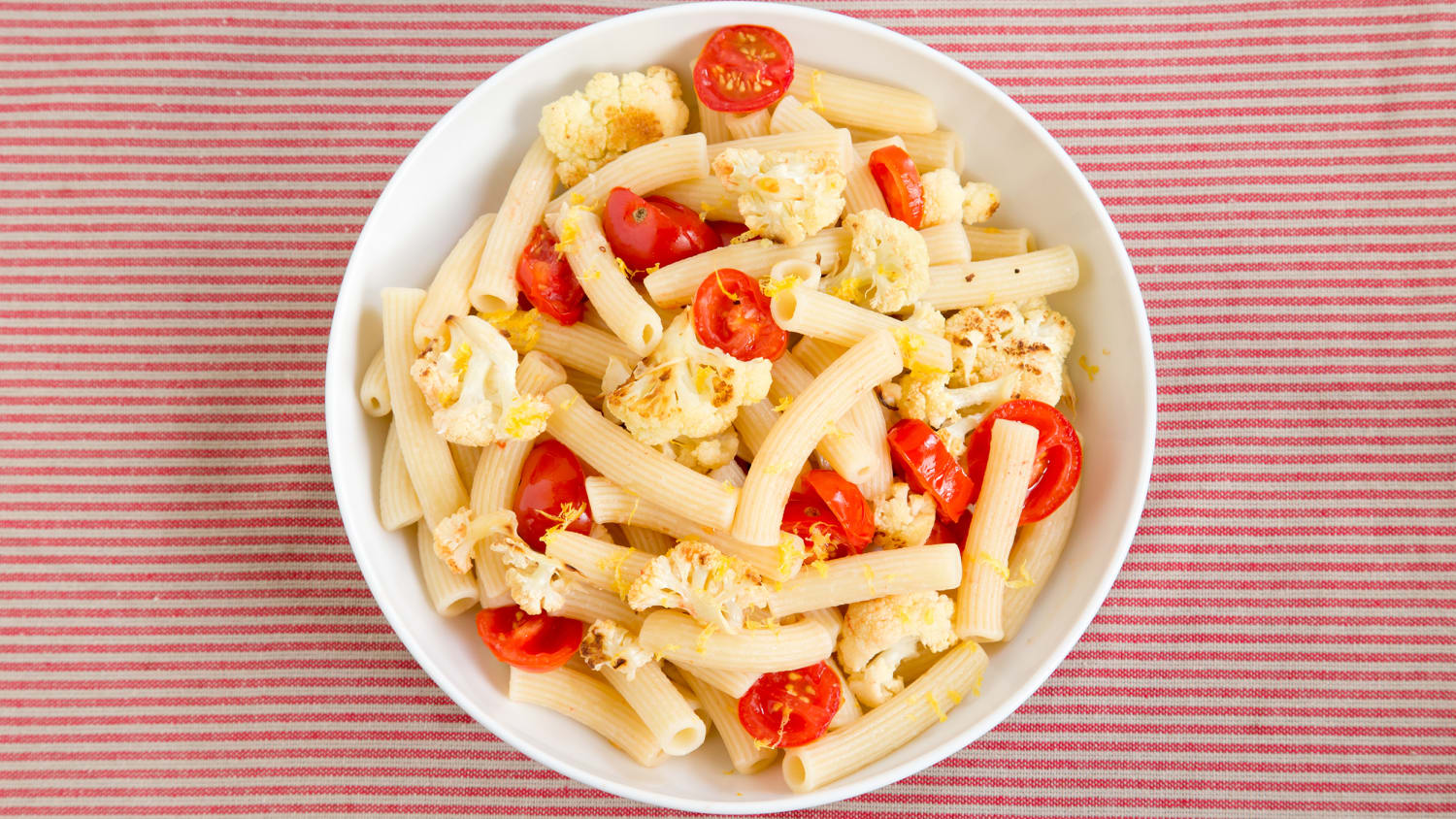 This 20-minute pasta recipe features crispy cauliflower